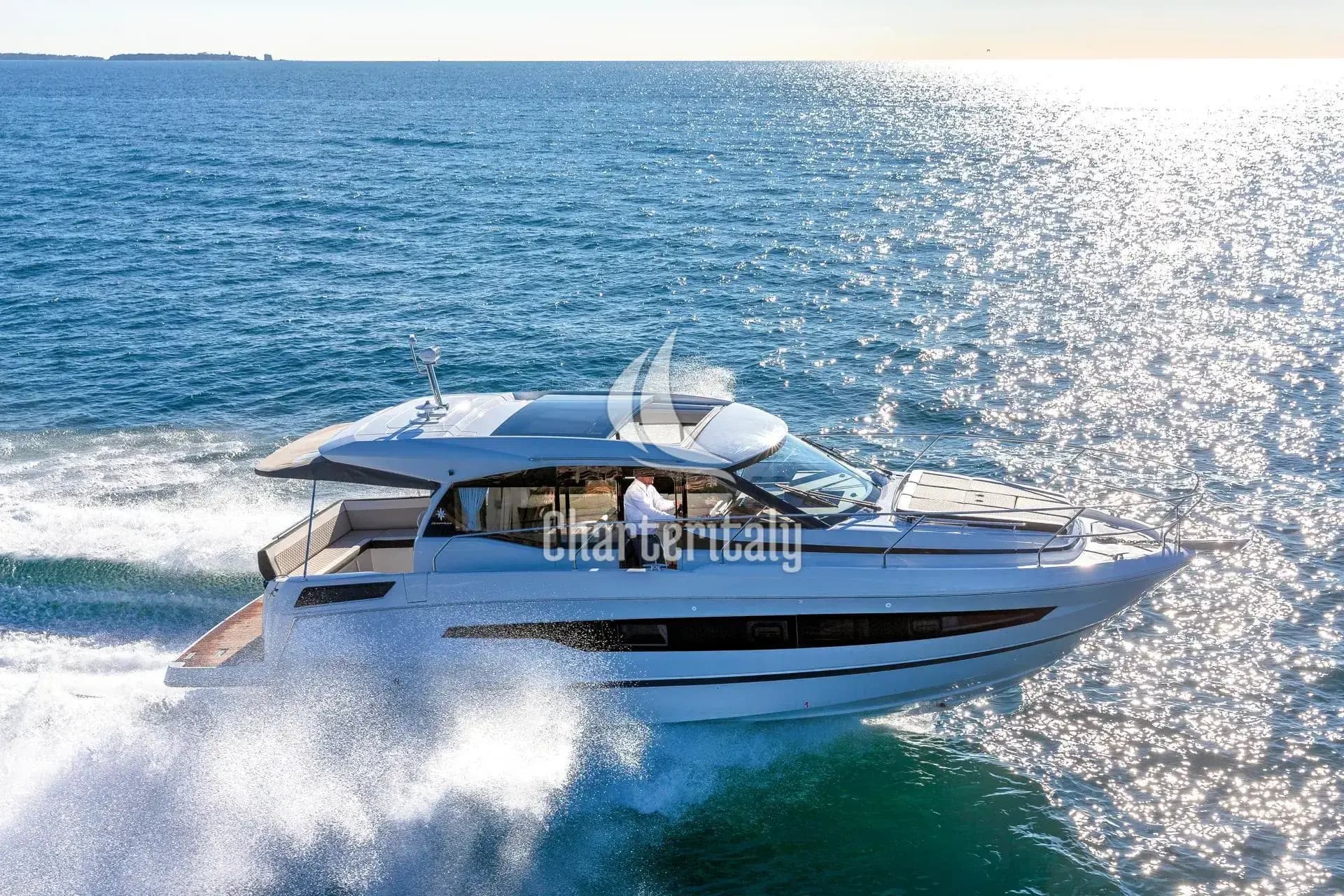 Jeanneau NC 37 - Black Pearl - 4