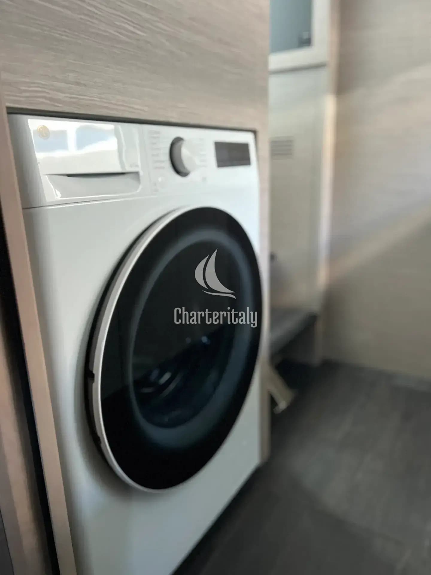 Fountaine Pajot MY6 - Mamma Mia - 28