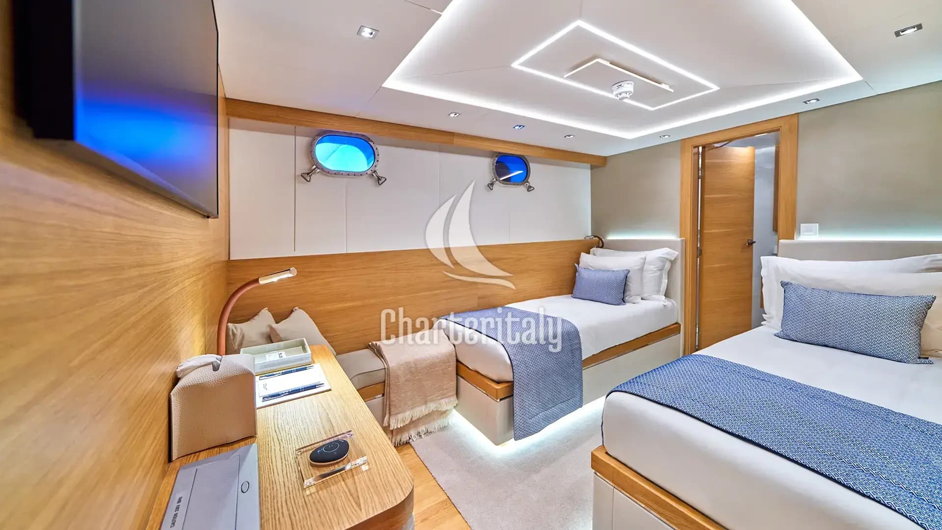 Luxury Motor Yacht - ARGO - 9