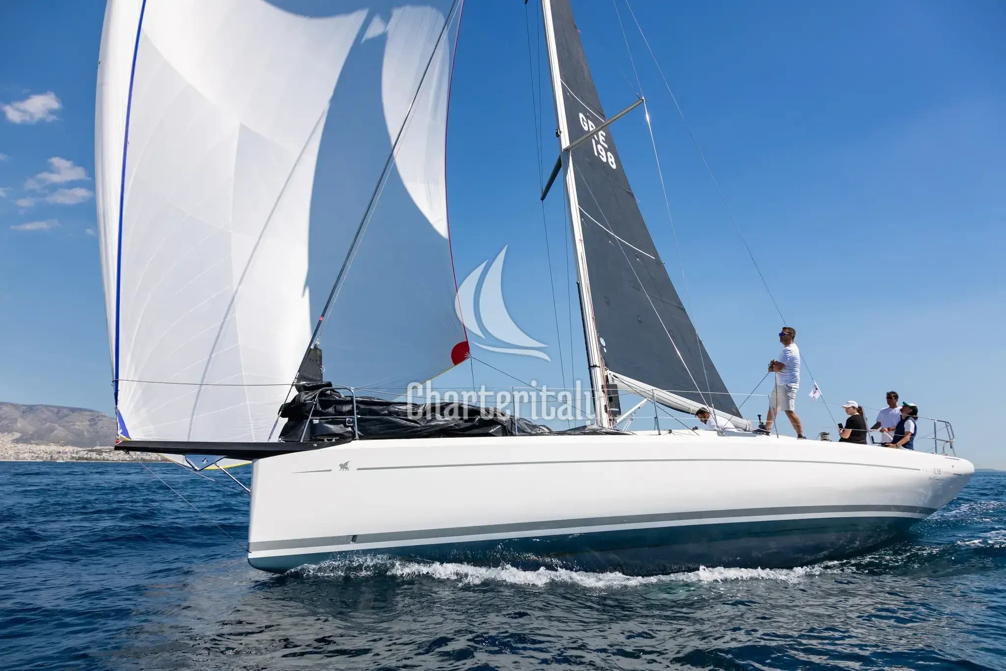 Italia Yachts 11.98 - Susano'o - 5
