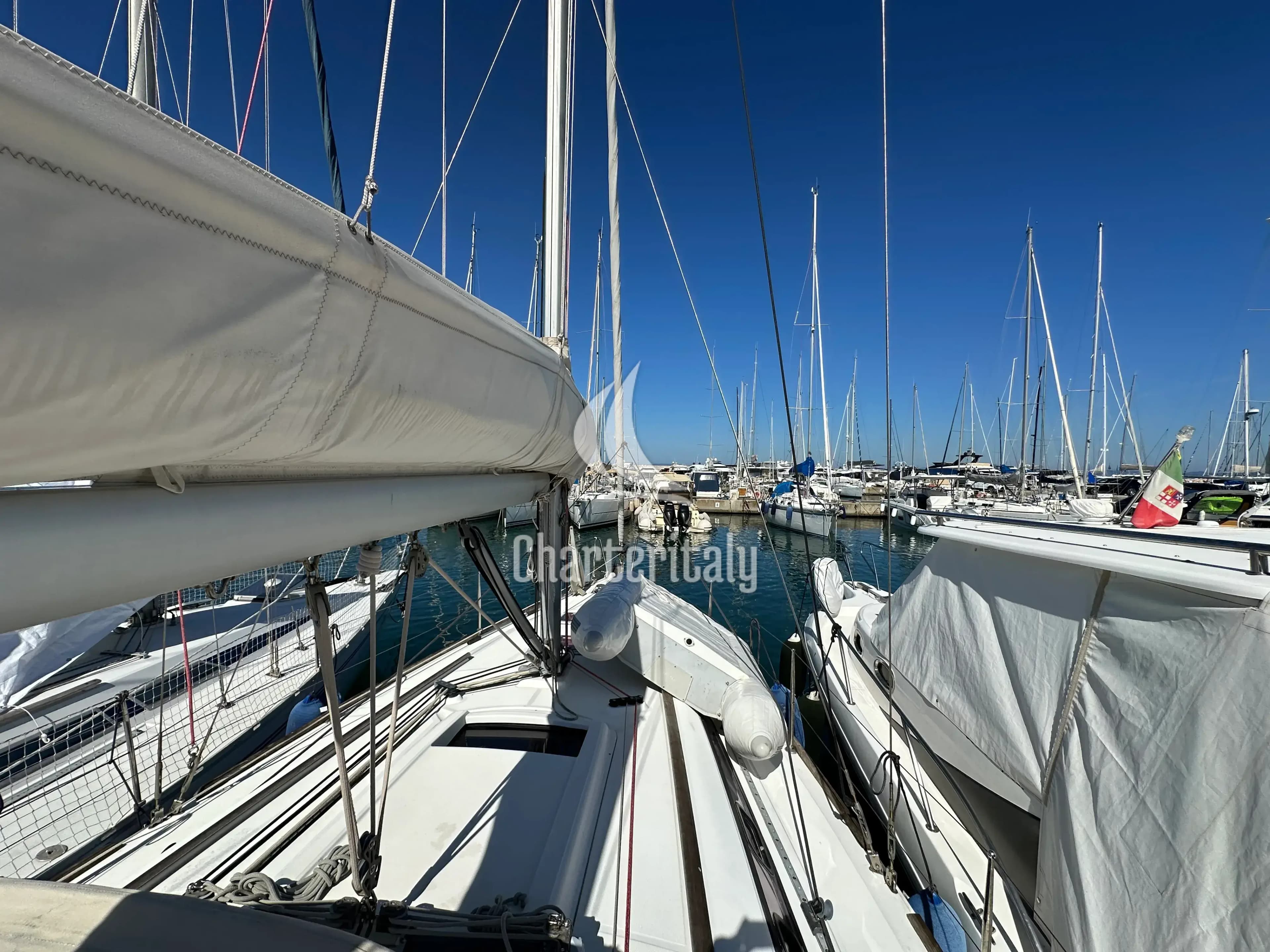 Oceanis 34 - BLU - 4