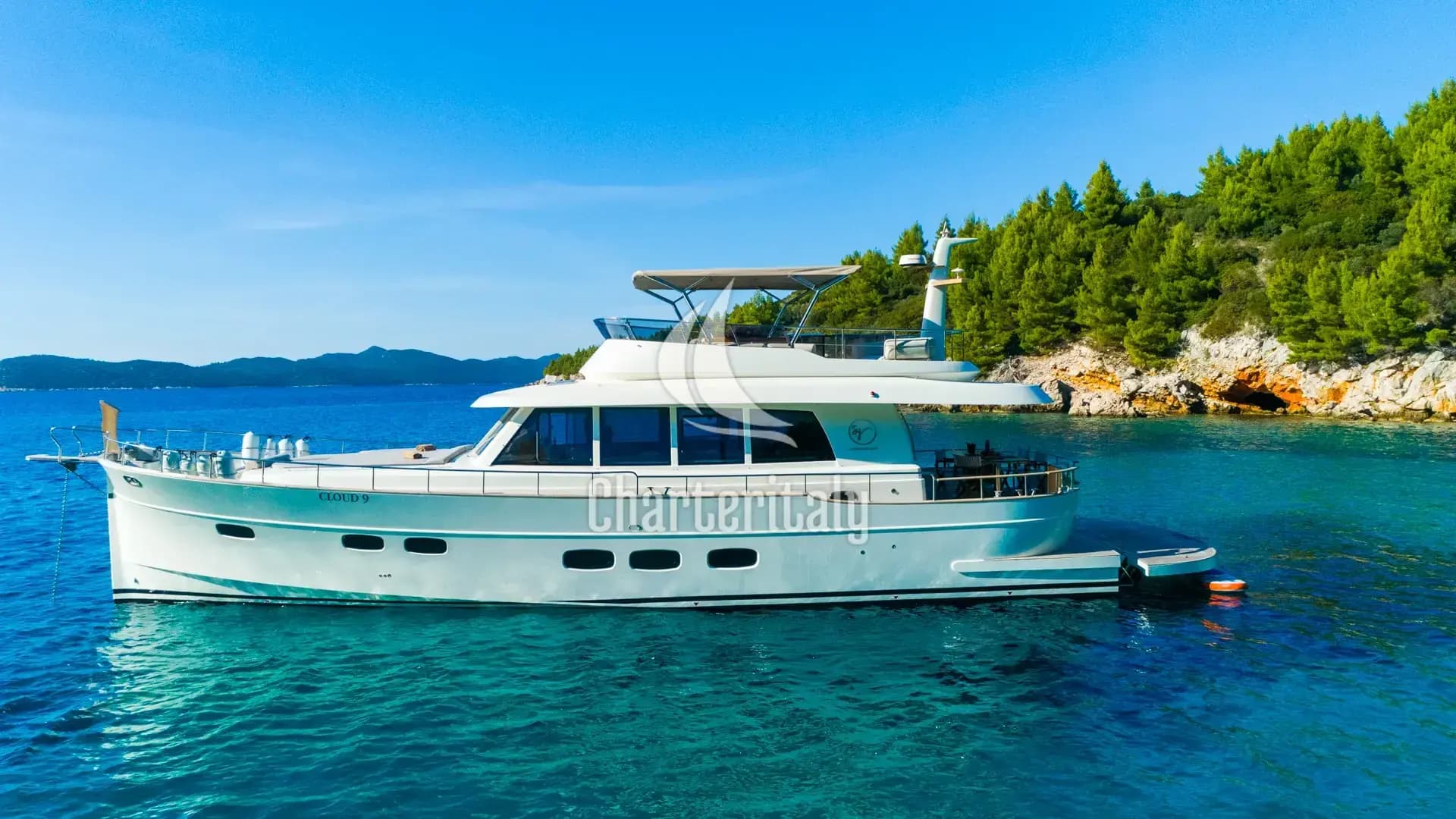 Motoryacht - Cloud 9 - 5