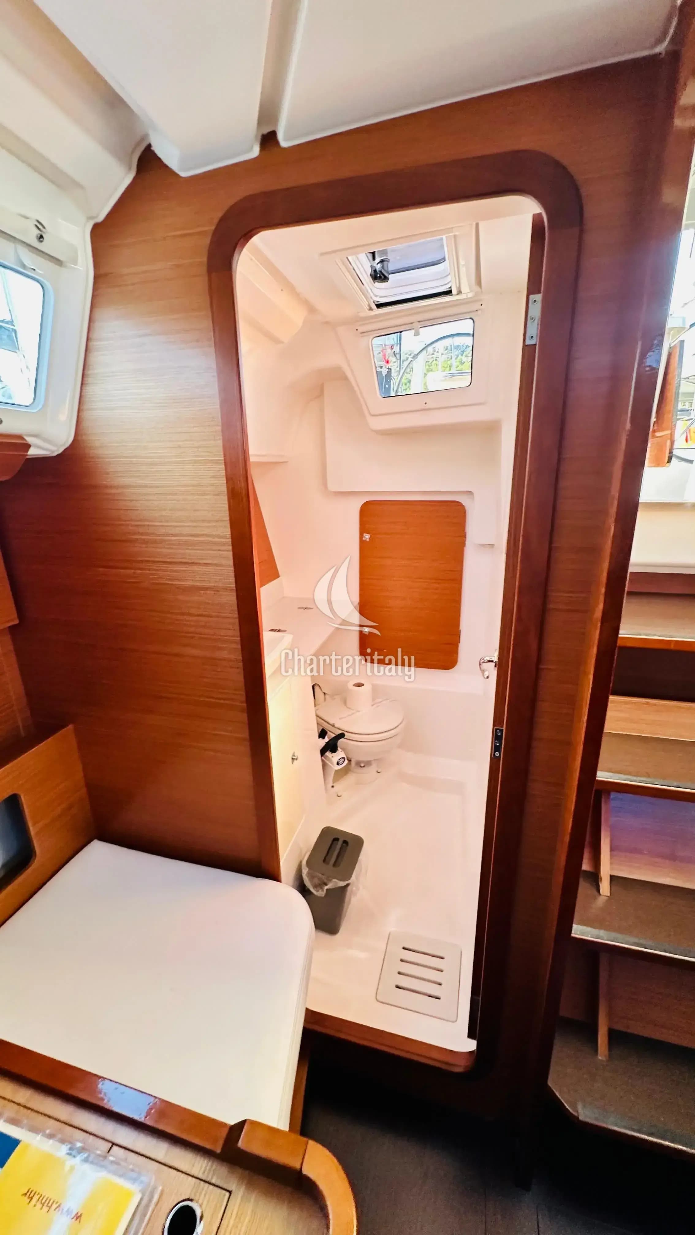 Dufour 360 GL - Alpha - 13