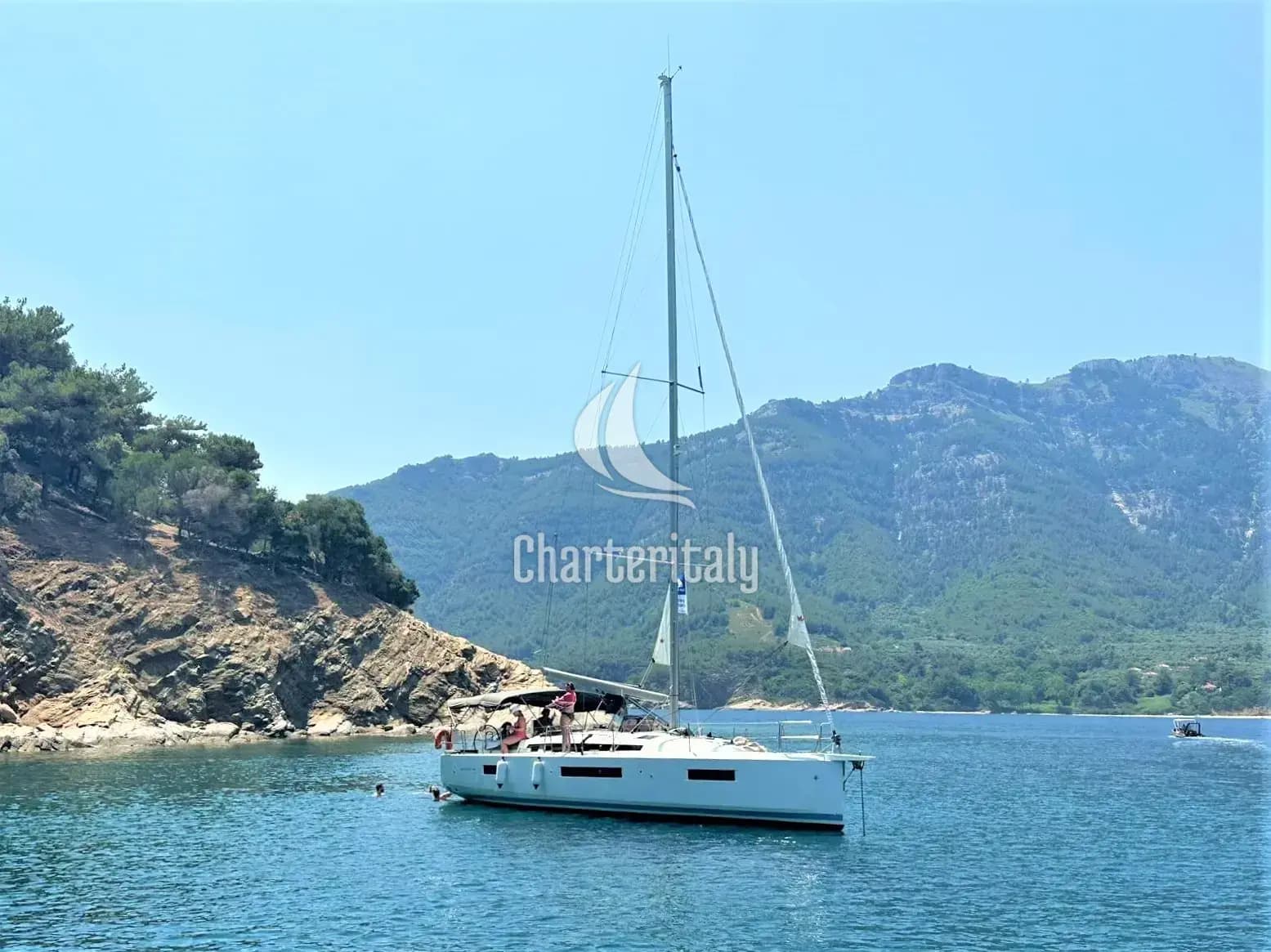 Sun Odyssey 440 - North Wind 44 - 1