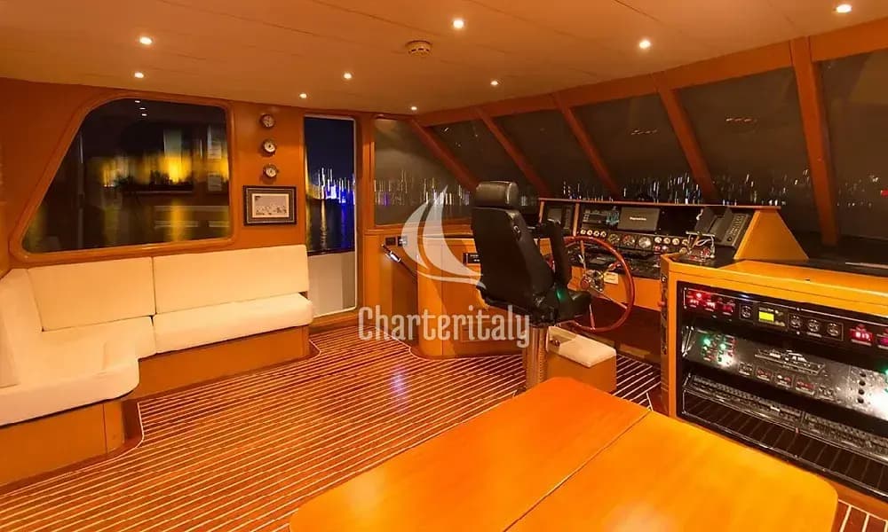 Trawler 77 - Troy Explorer - 4