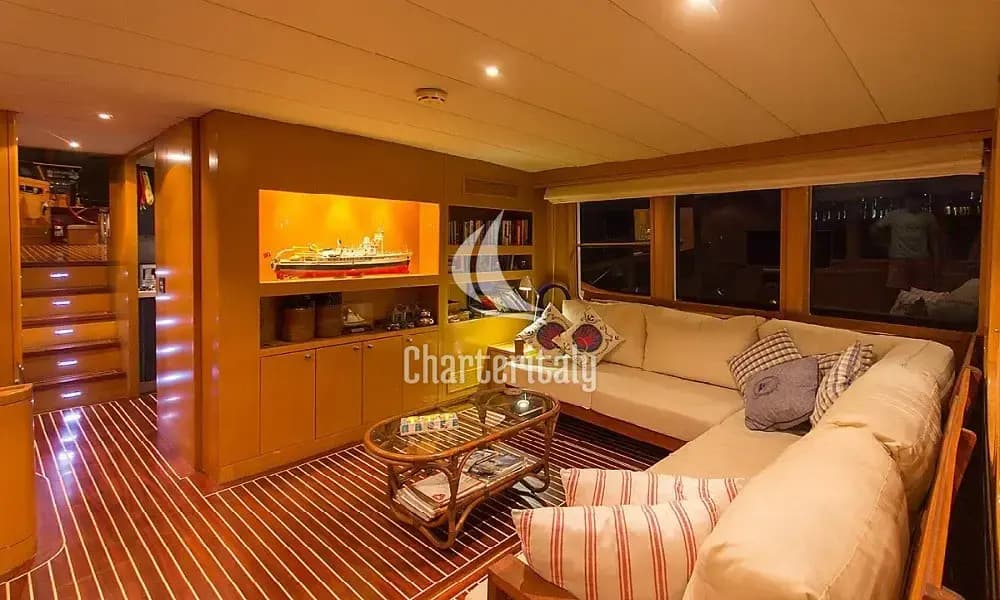 Trawler 77 - Troy Explorer - 3