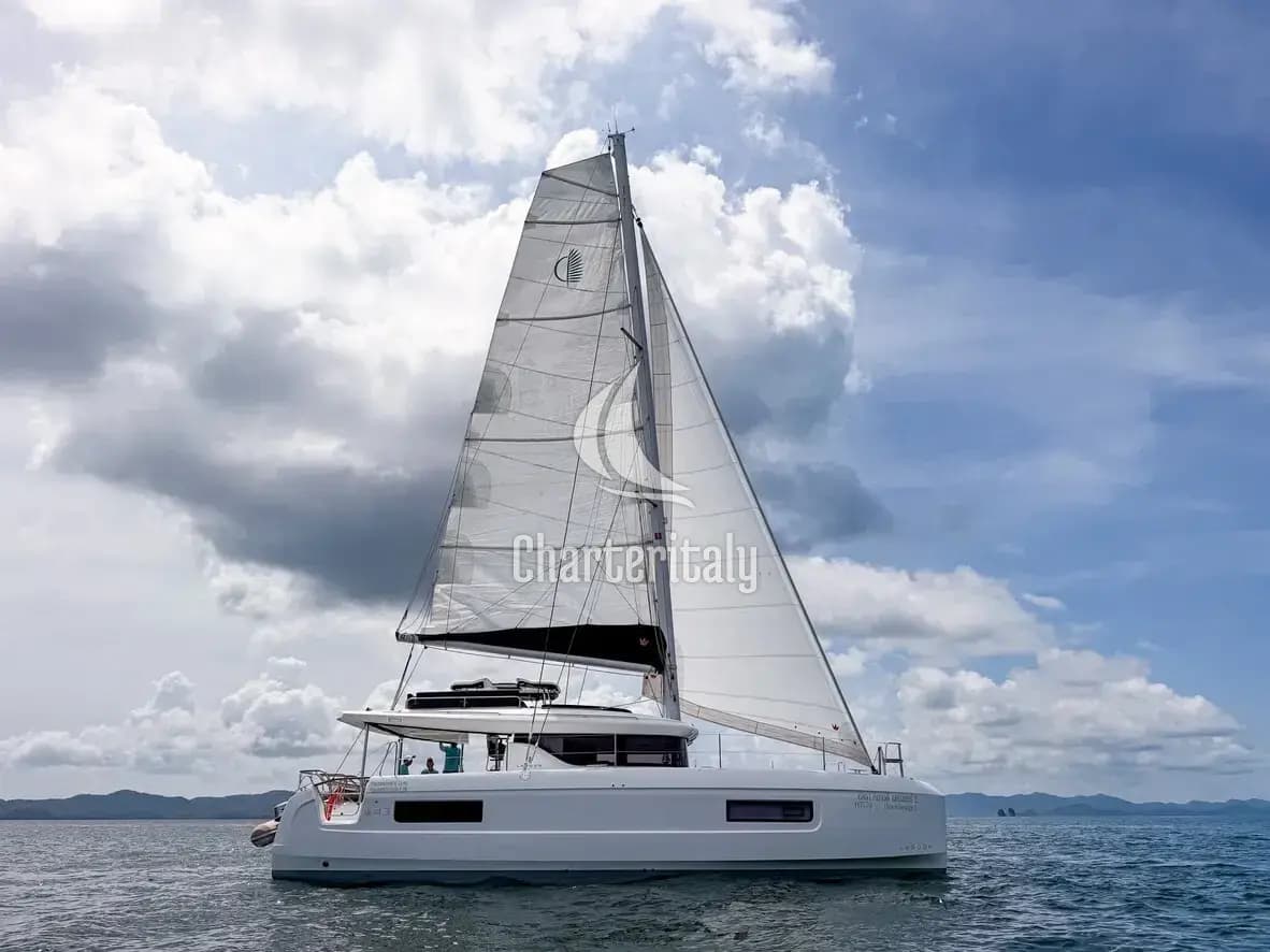 Lagoon 43 - 4 + 1 cab. - Cloud Dancer 2 - 1