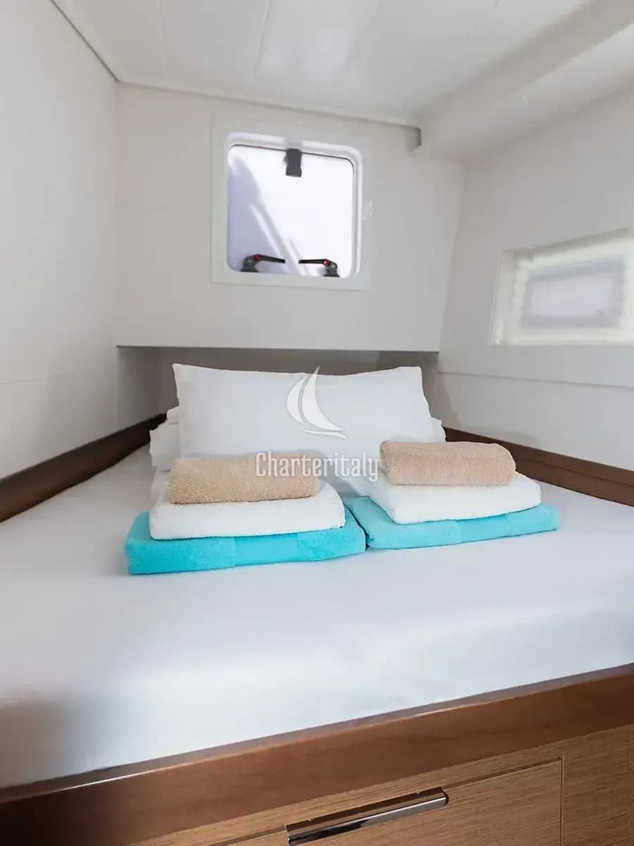Lagoon 40 - BYE BYE 2020 (air condition, generator) - 17