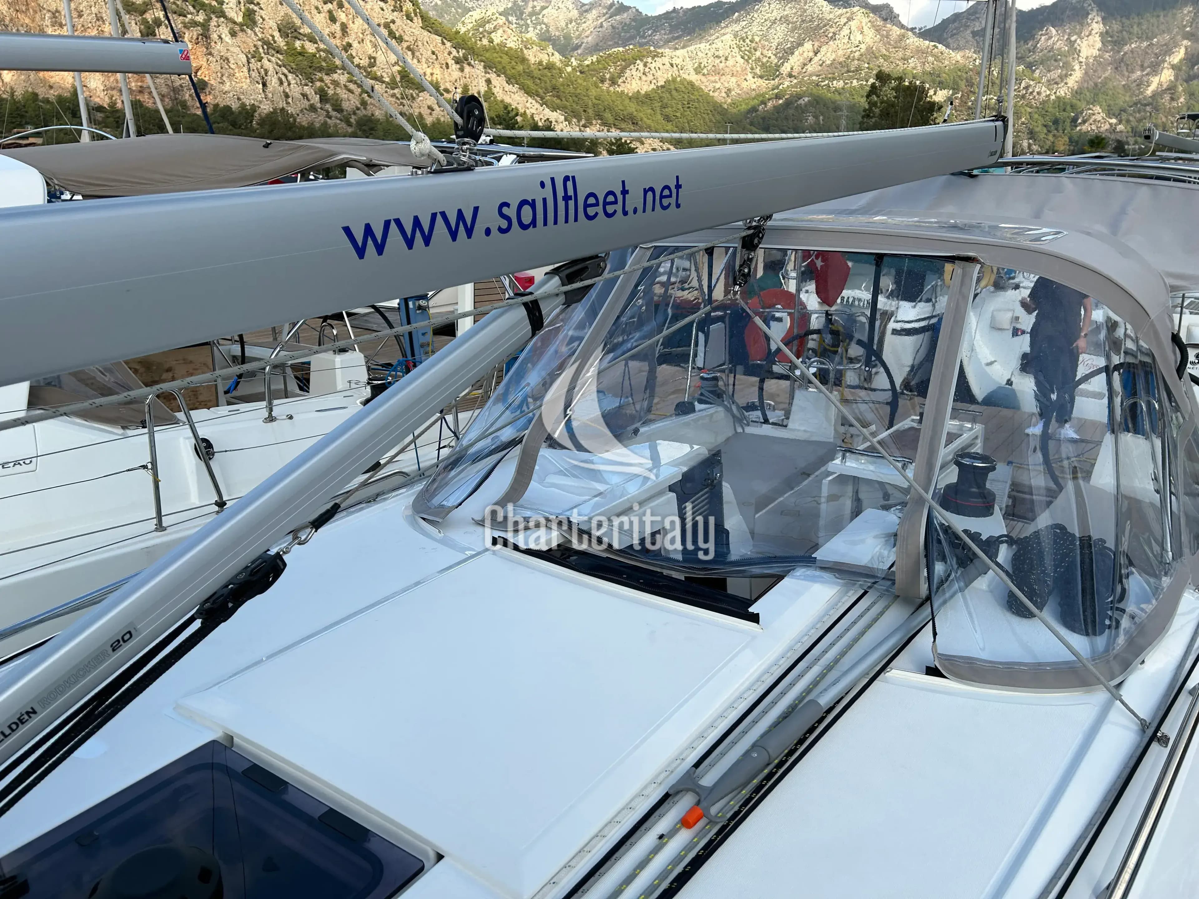 Oceanis 34.1 - Sail Altair 1 - 11