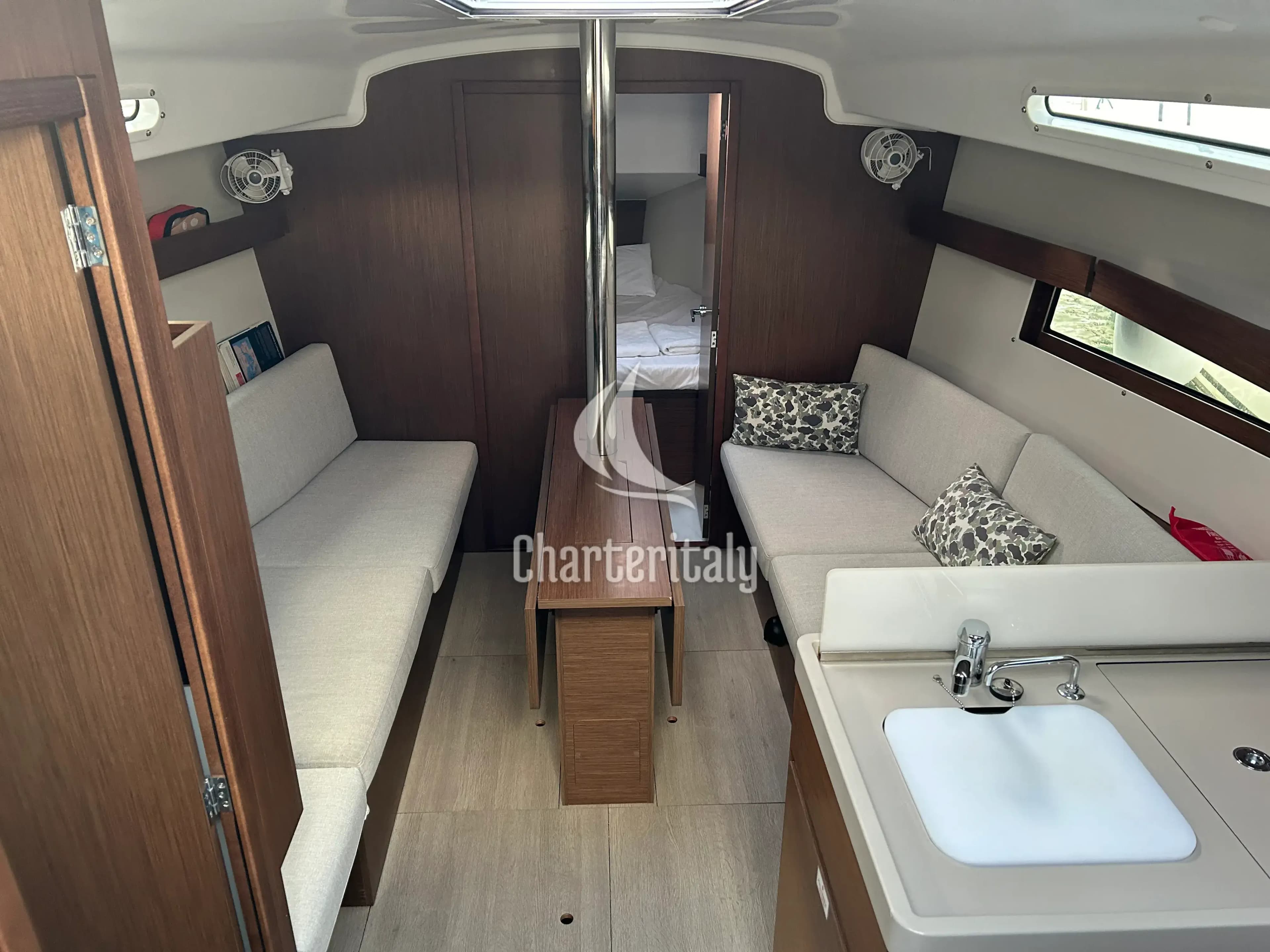 Oceanis 34.1 - Sail Altair 1 - 8