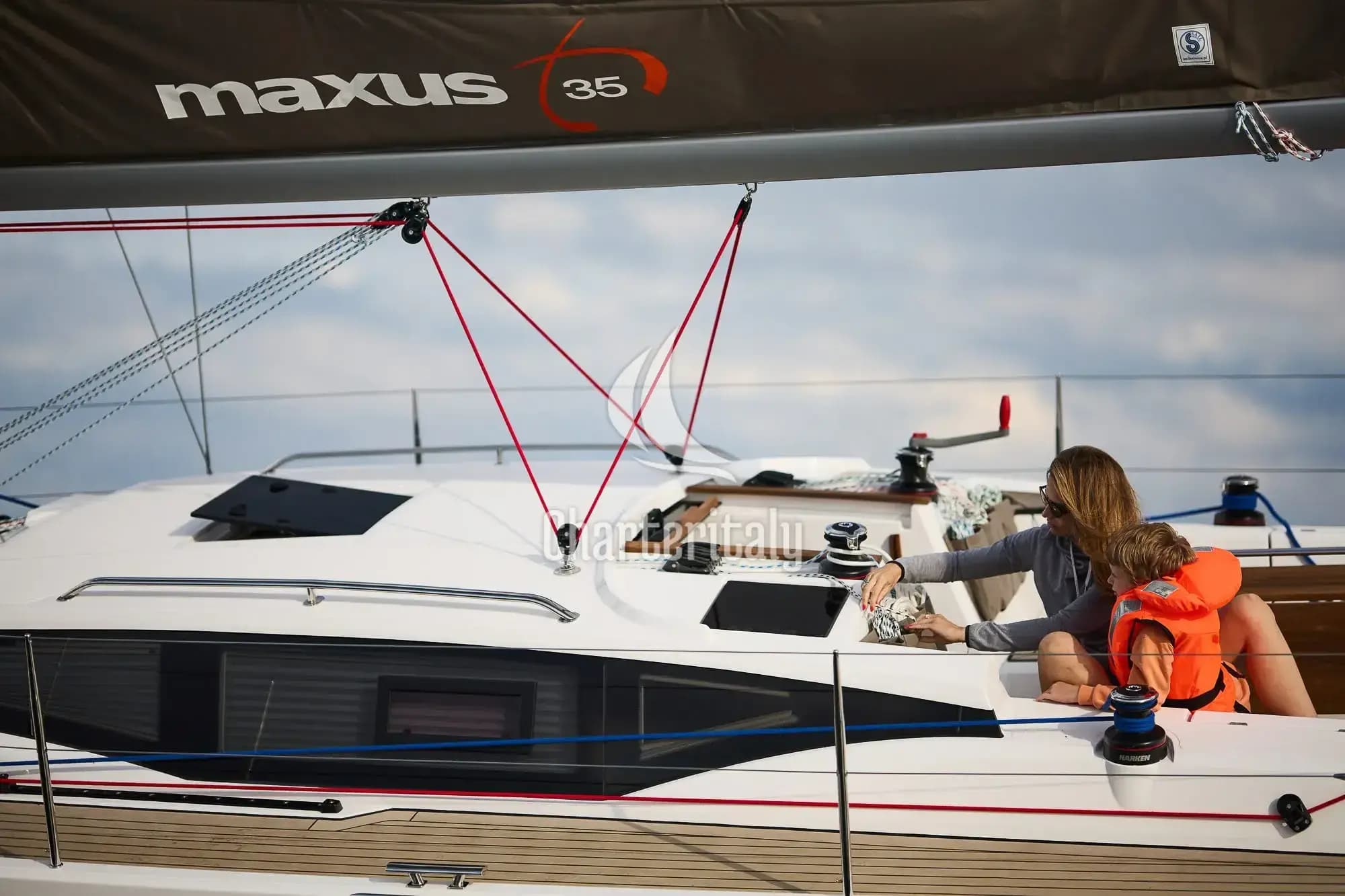 Maxus 35 - Angelmiles 2 - 31