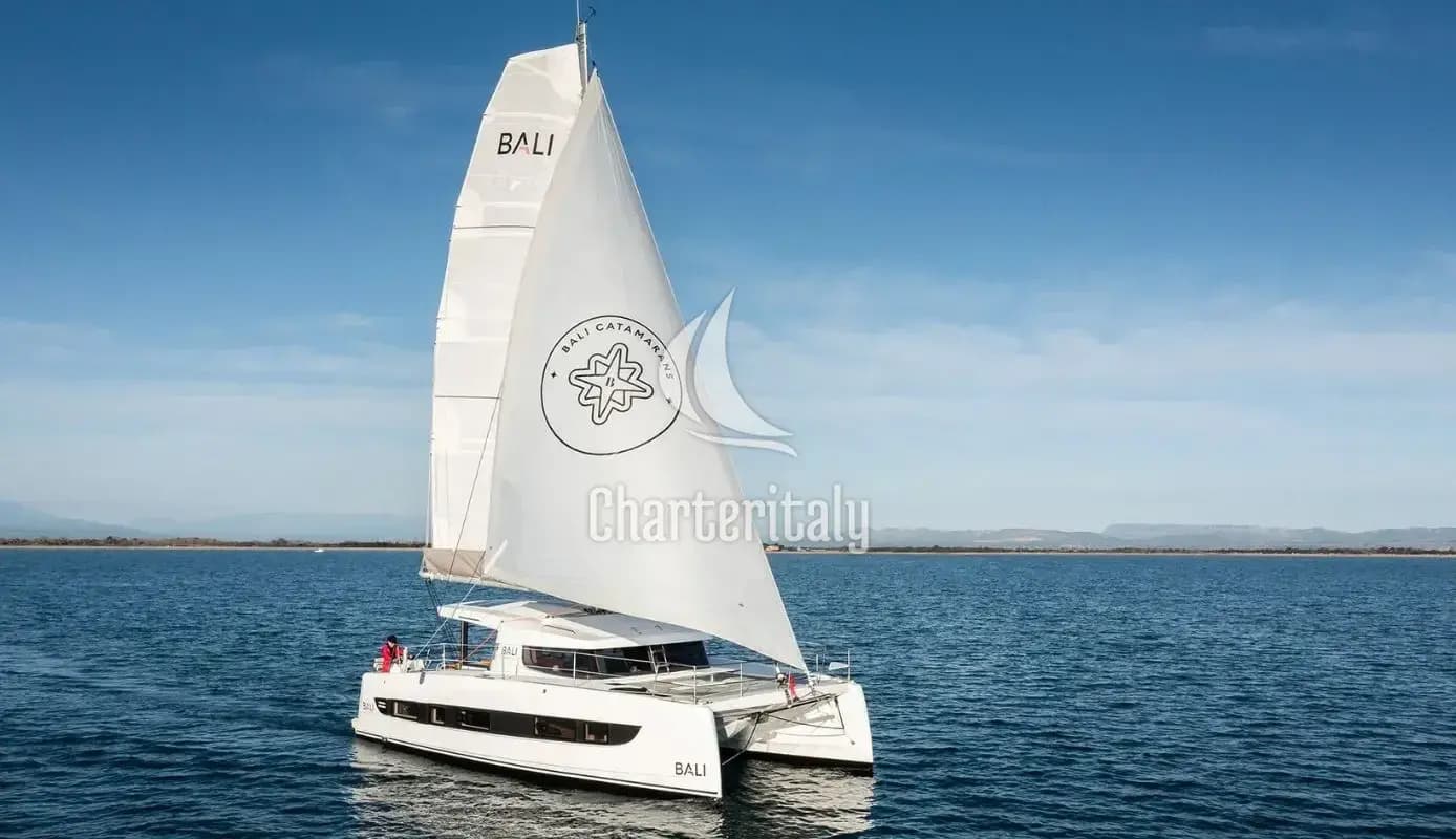 Bali Catsmart - 4 + 2 cab. - Northcat 38 - 1