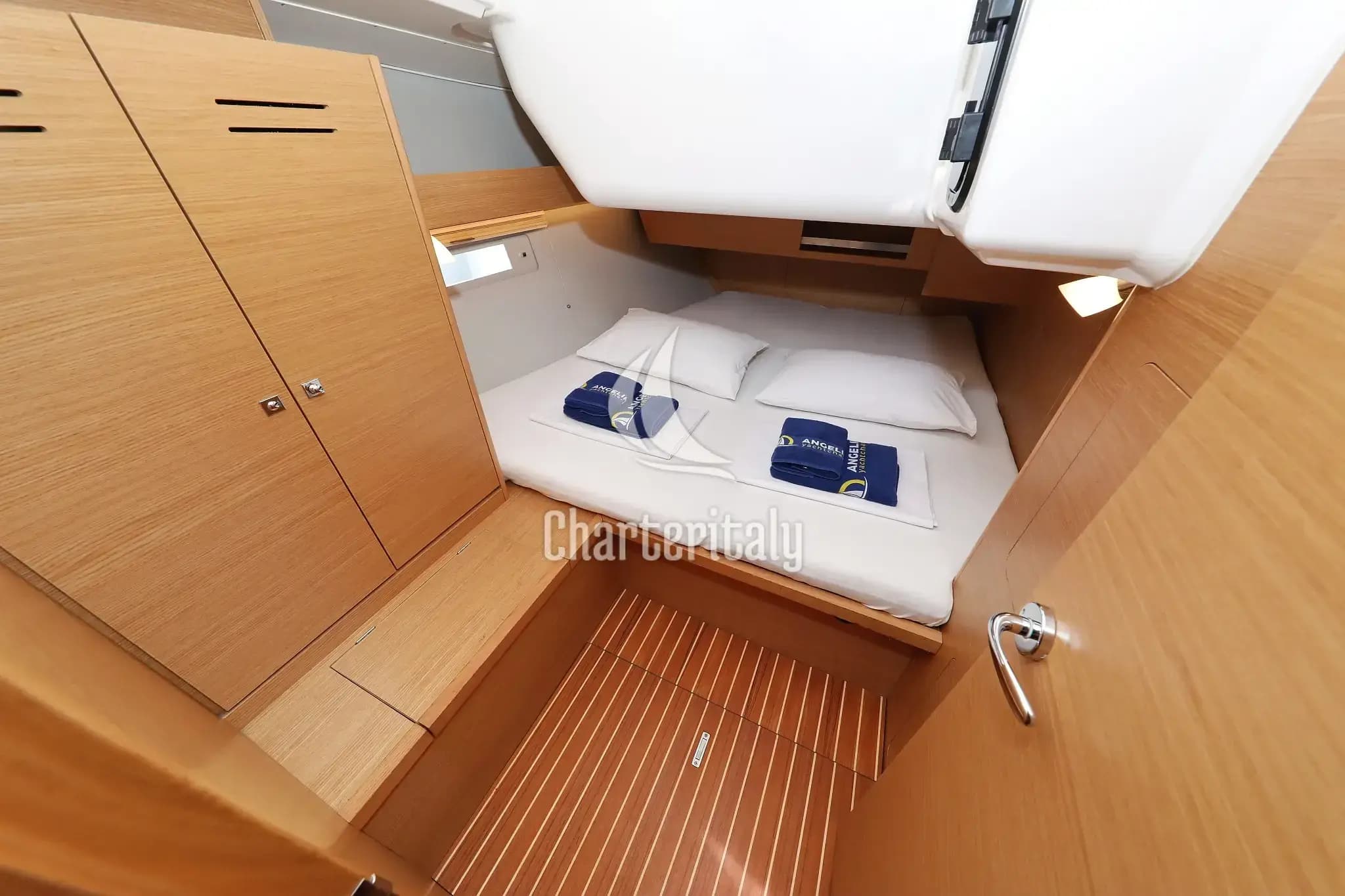 Dufour 430 GL - Friendship - 23