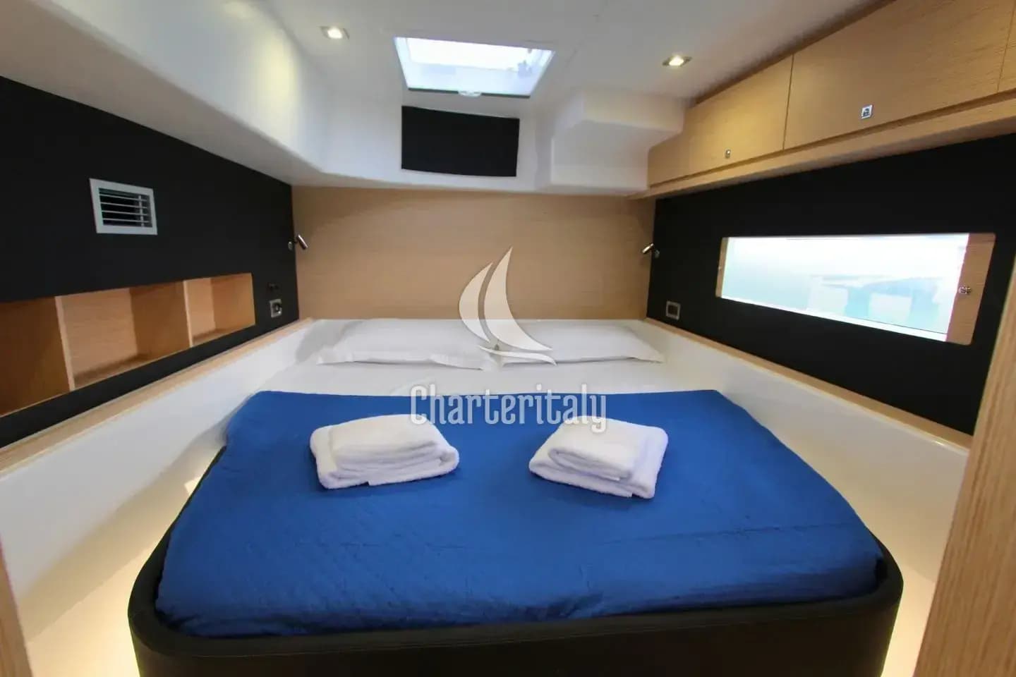 Dufour 48 Catamaran - 5 + 1 cab. - Stella - 16