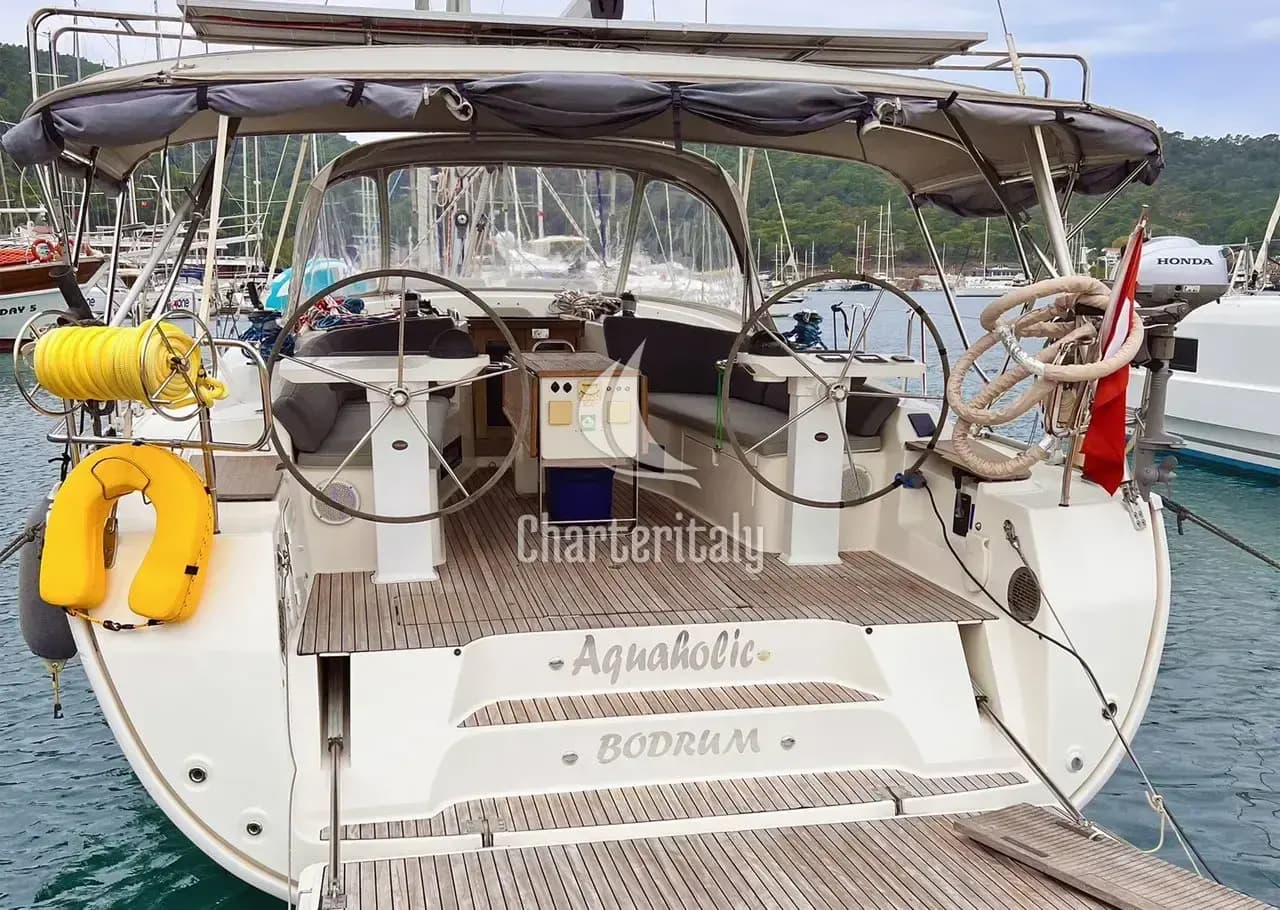 Bavaria Cruiser 45 - Aquaholic - 3
