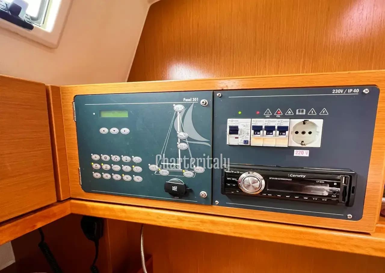Bavaria Cruiser 45 - Aquaholic - 24
