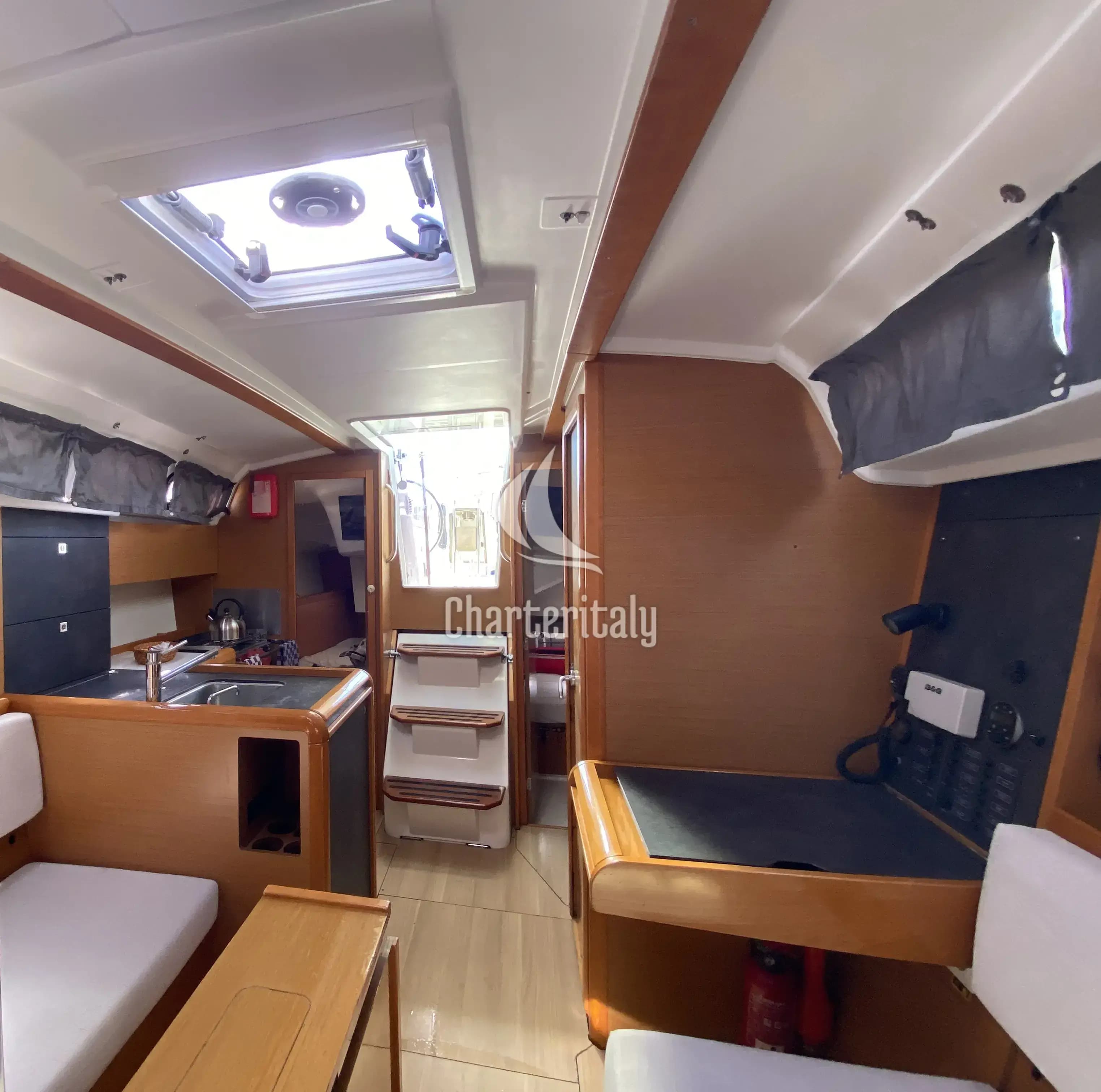Sun Odyssey 349 - Blue Dreams - 12