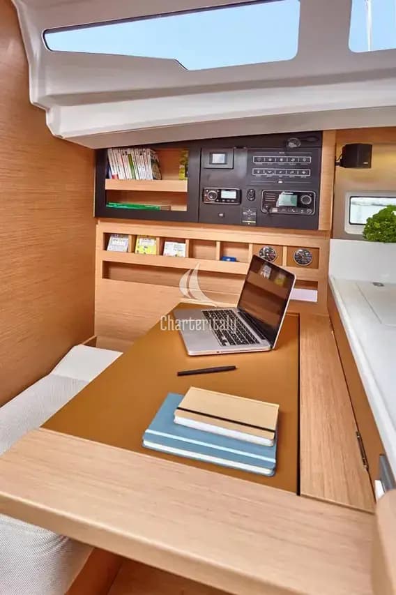 Sun Odyssey 440 - 4 cab. - Capella - 8