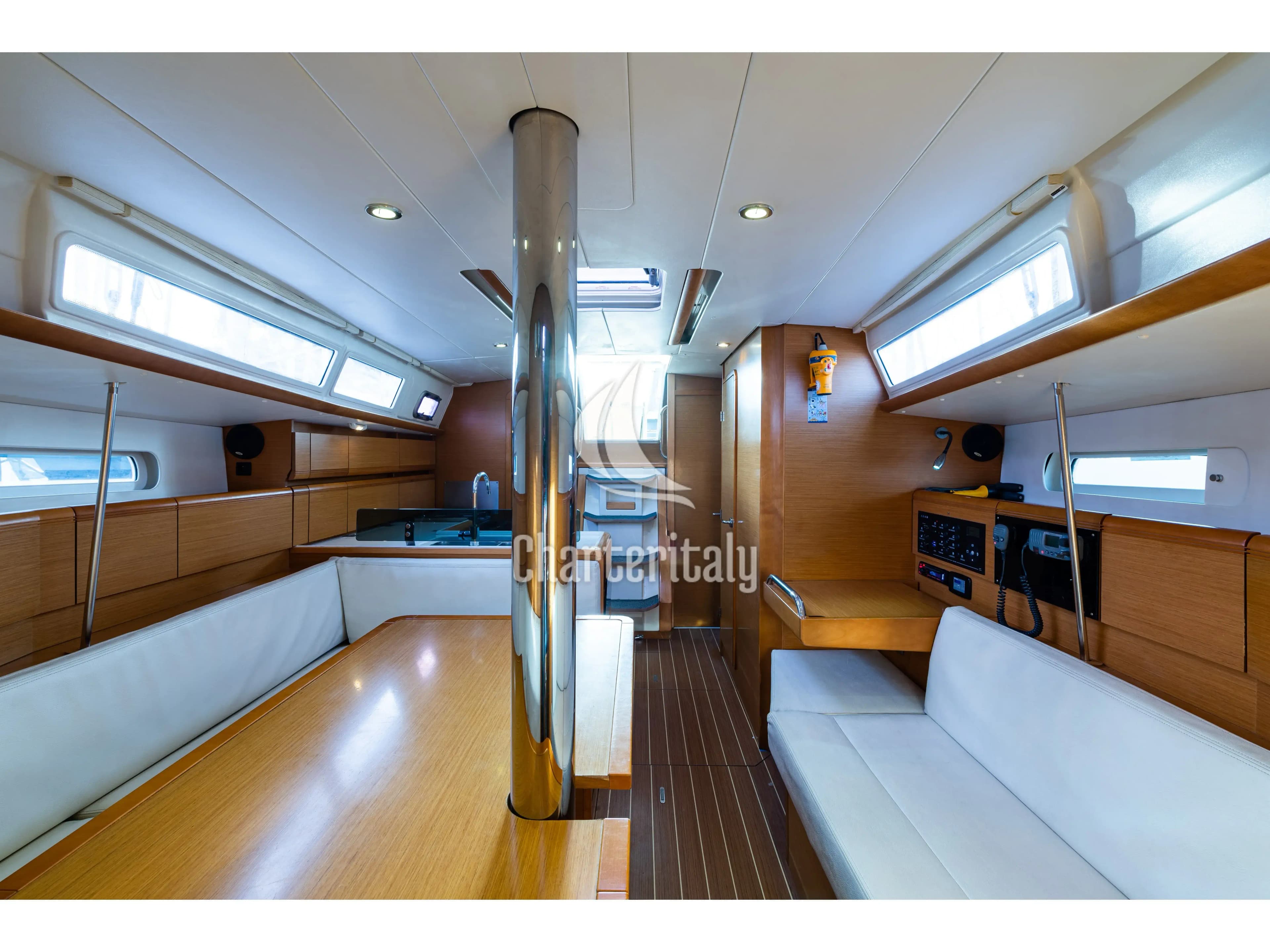 Sun Odyssey 379 - Amor Fati - 30