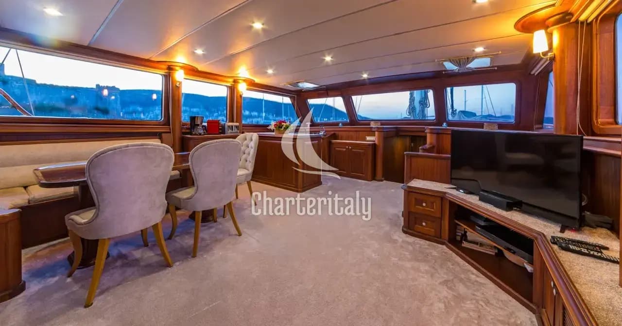 Custom built 183 - Dea Del Mare - 11