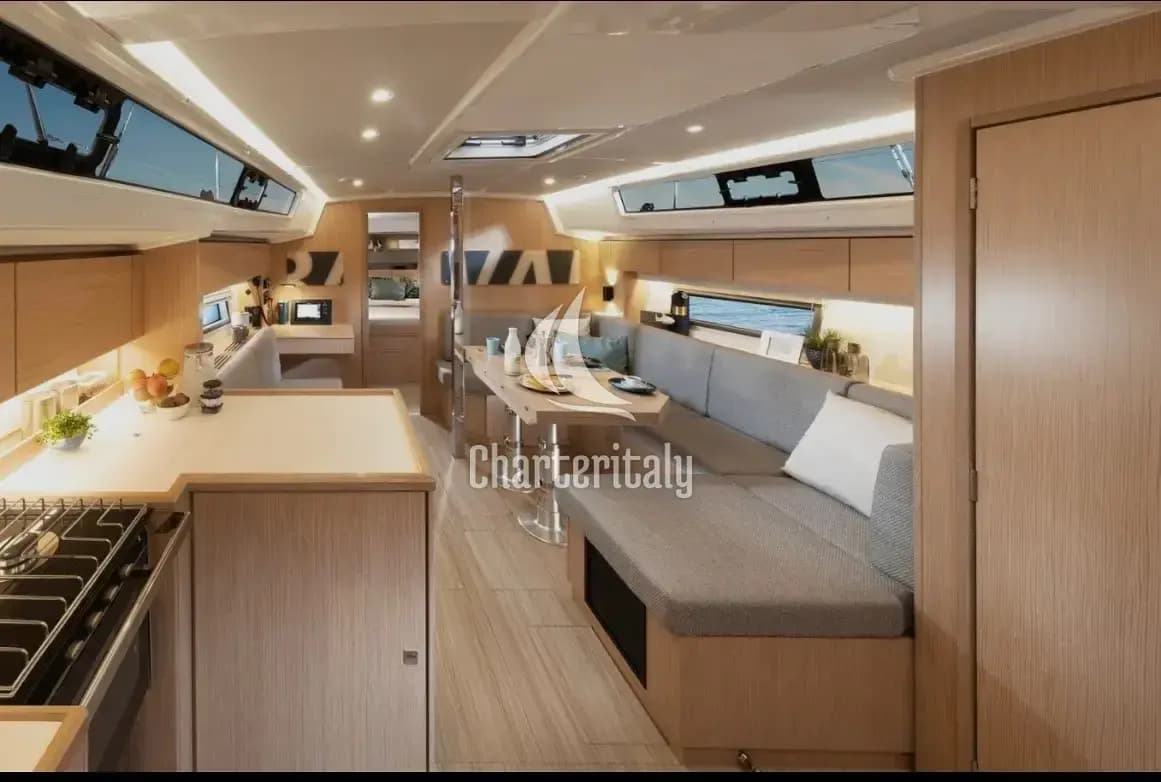 Bavaria C42 - HORIZON - 10