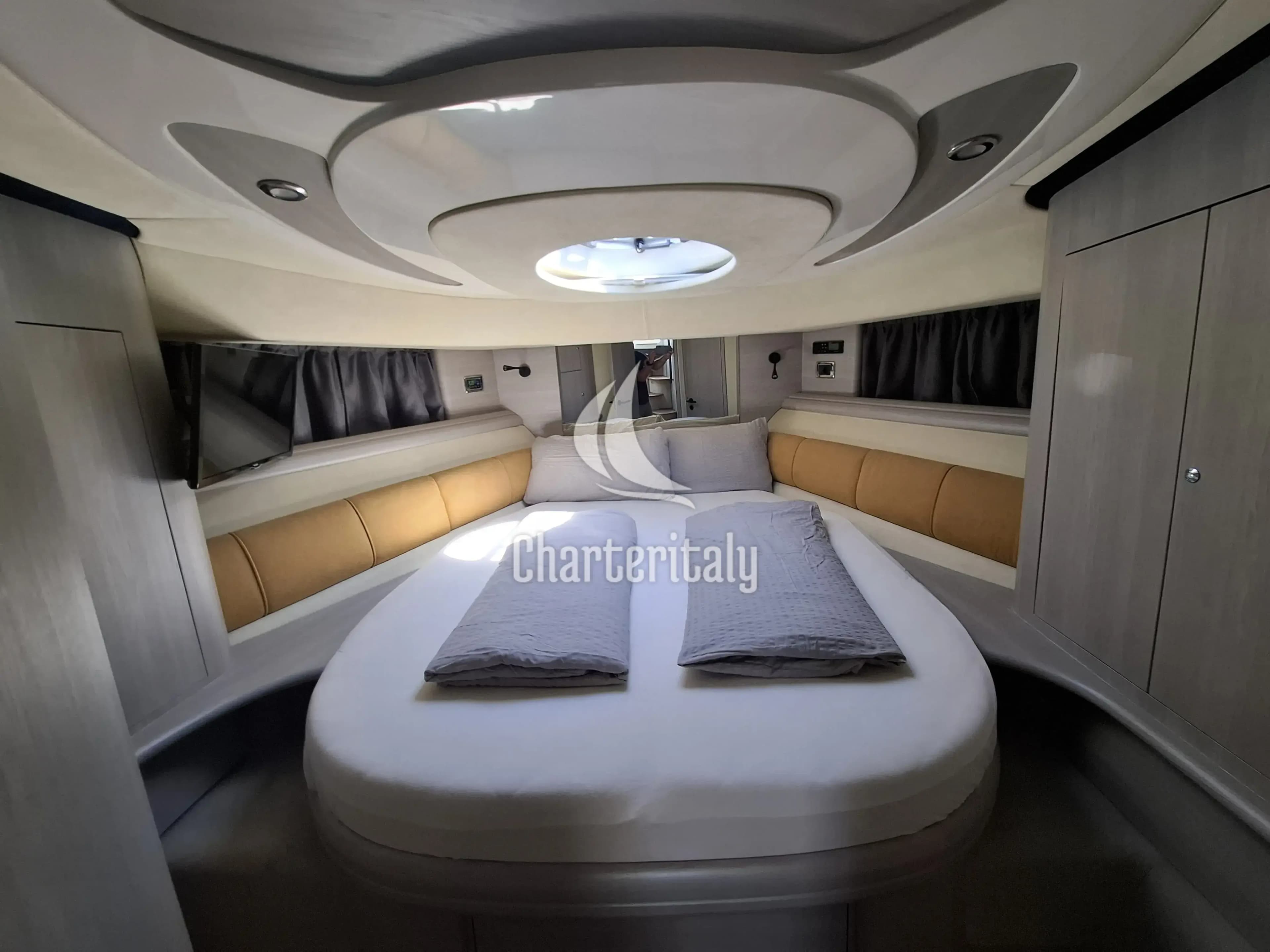 Motoryacht - Bahia Gloria - 8
