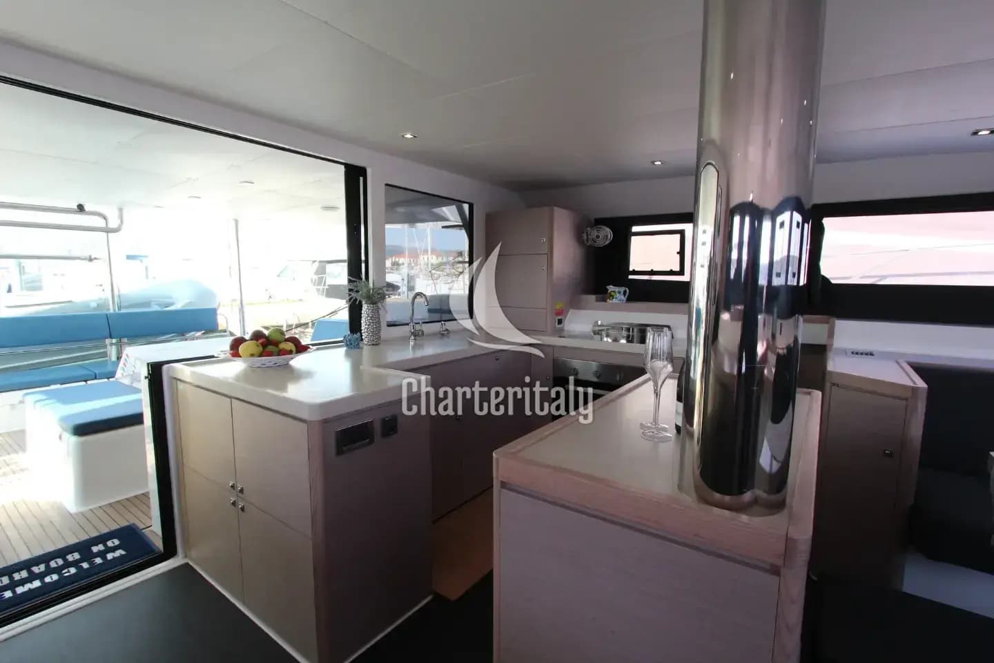 Dufour 48 Catamaran - 5 + 1 cab. - Lublu - 17