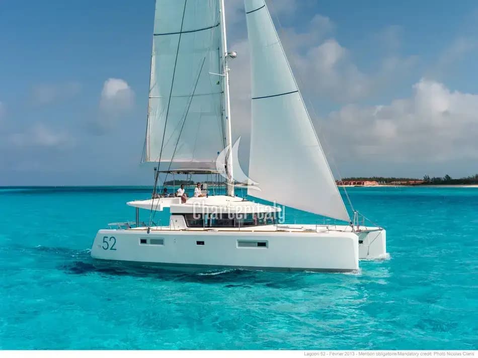 Lagoon 52 F - 6 + 2 cab. - ADDU - 1