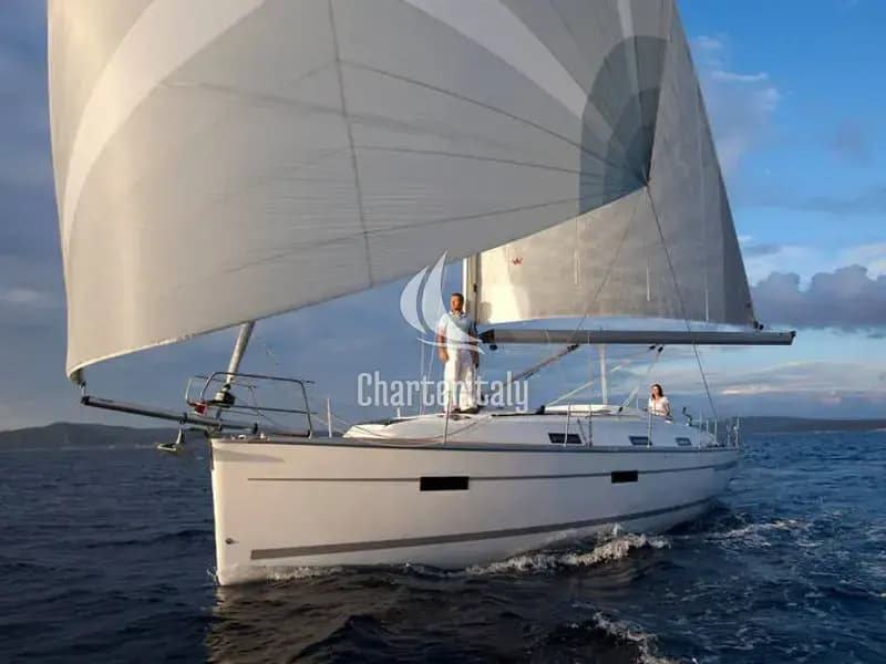 Bavaria Cruiser 37 - Bavaria Cruiser 37 - 5