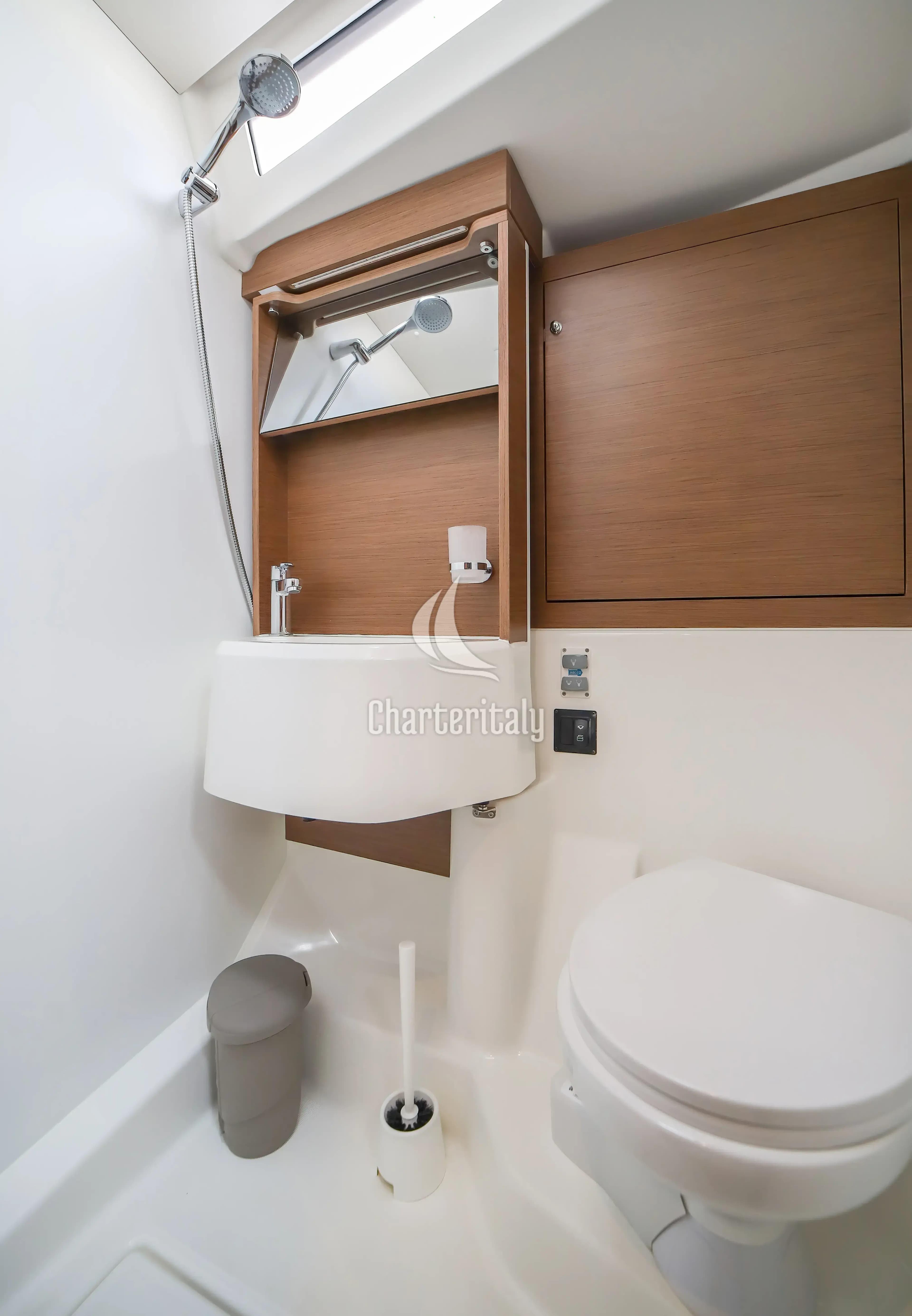 Oceanis 51.1 - Artemide - Comfort line - 19