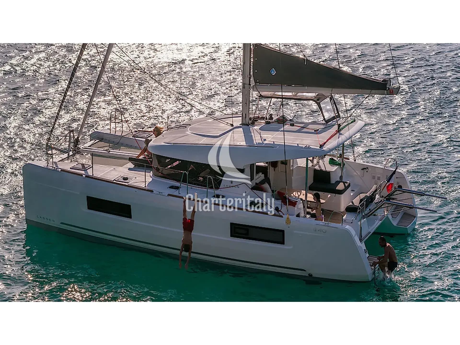Lagoon 40 - Sunrise - 1