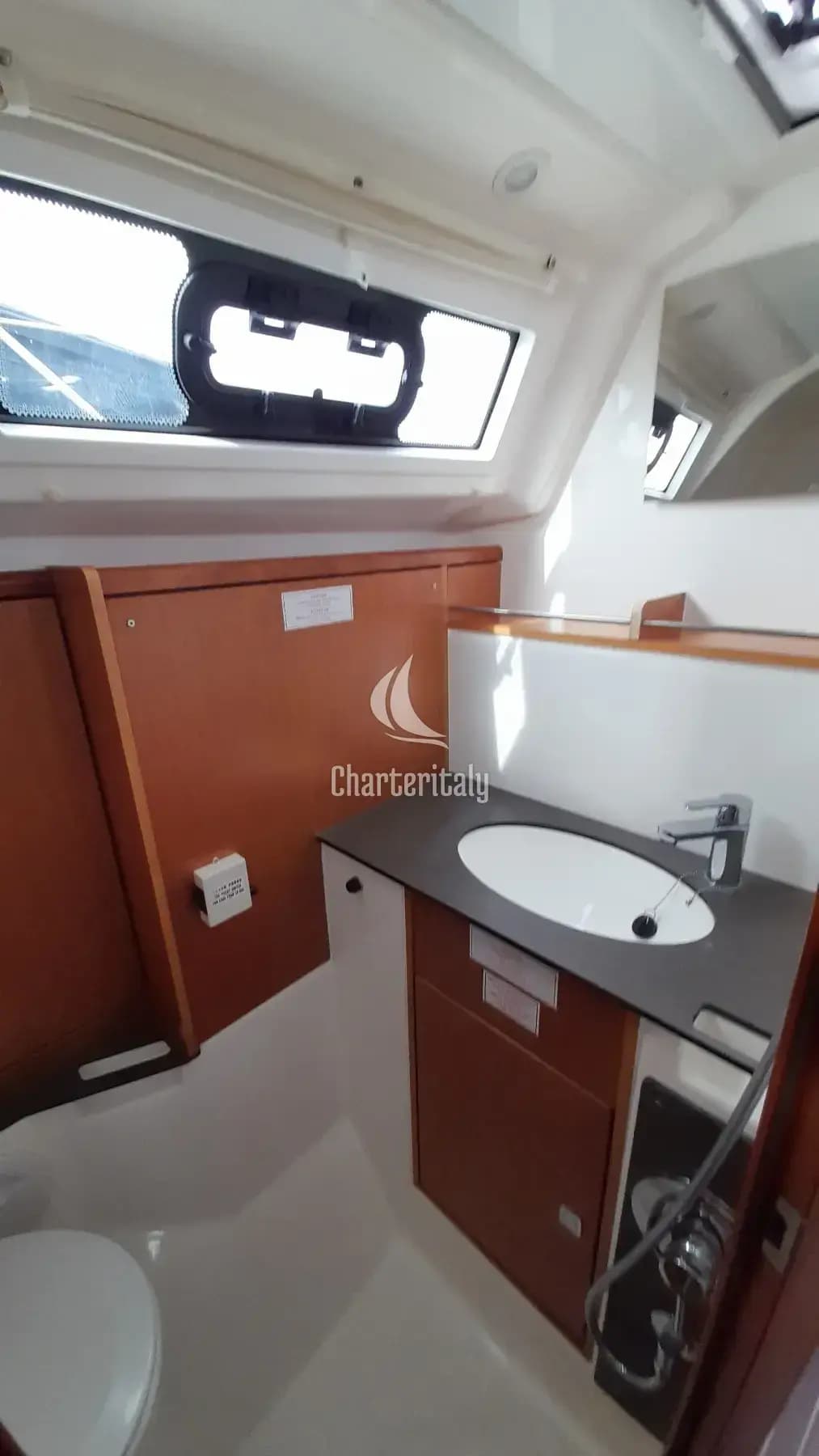 Bavaria 37 Cruiser - Nenemia - 17