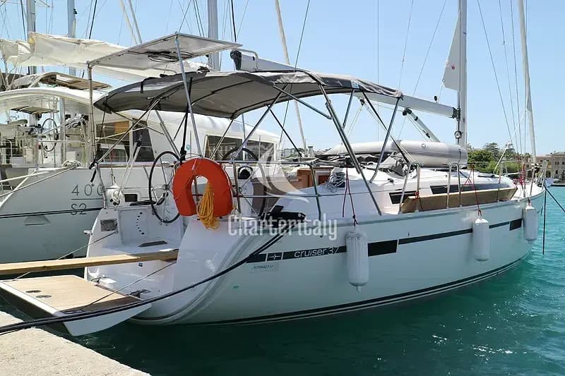 Bavaria 37 Cruiser - Nenemia - 13