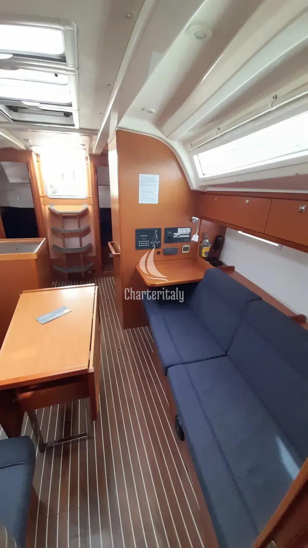 Bavaria 37 Cruiser - Nenemia - 12