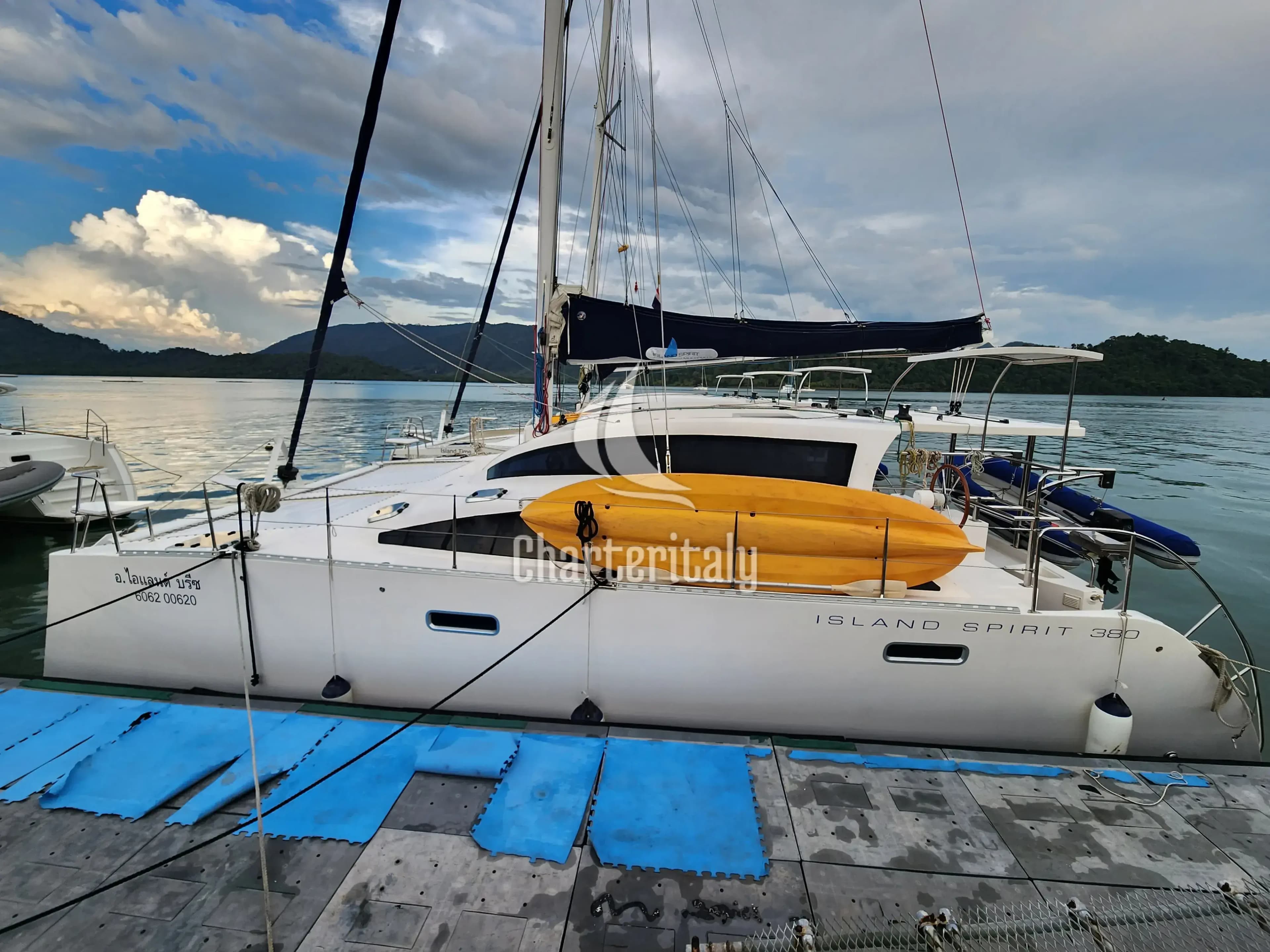 Island Spirit 38 - 4 cab. - Island Breeze - 6