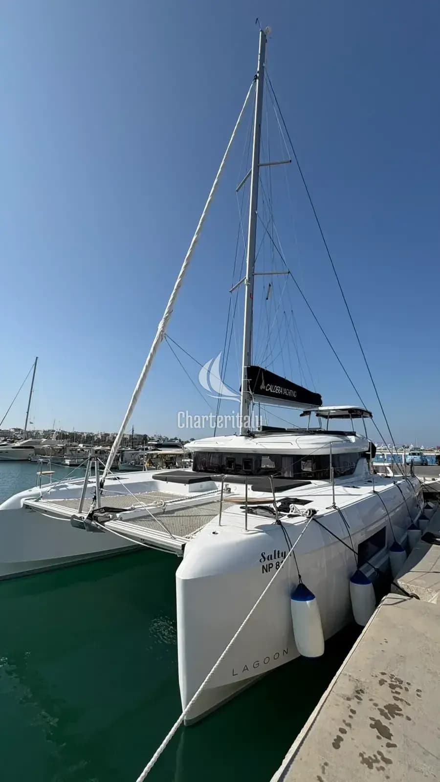 Lagoon 43 - Salty - 2