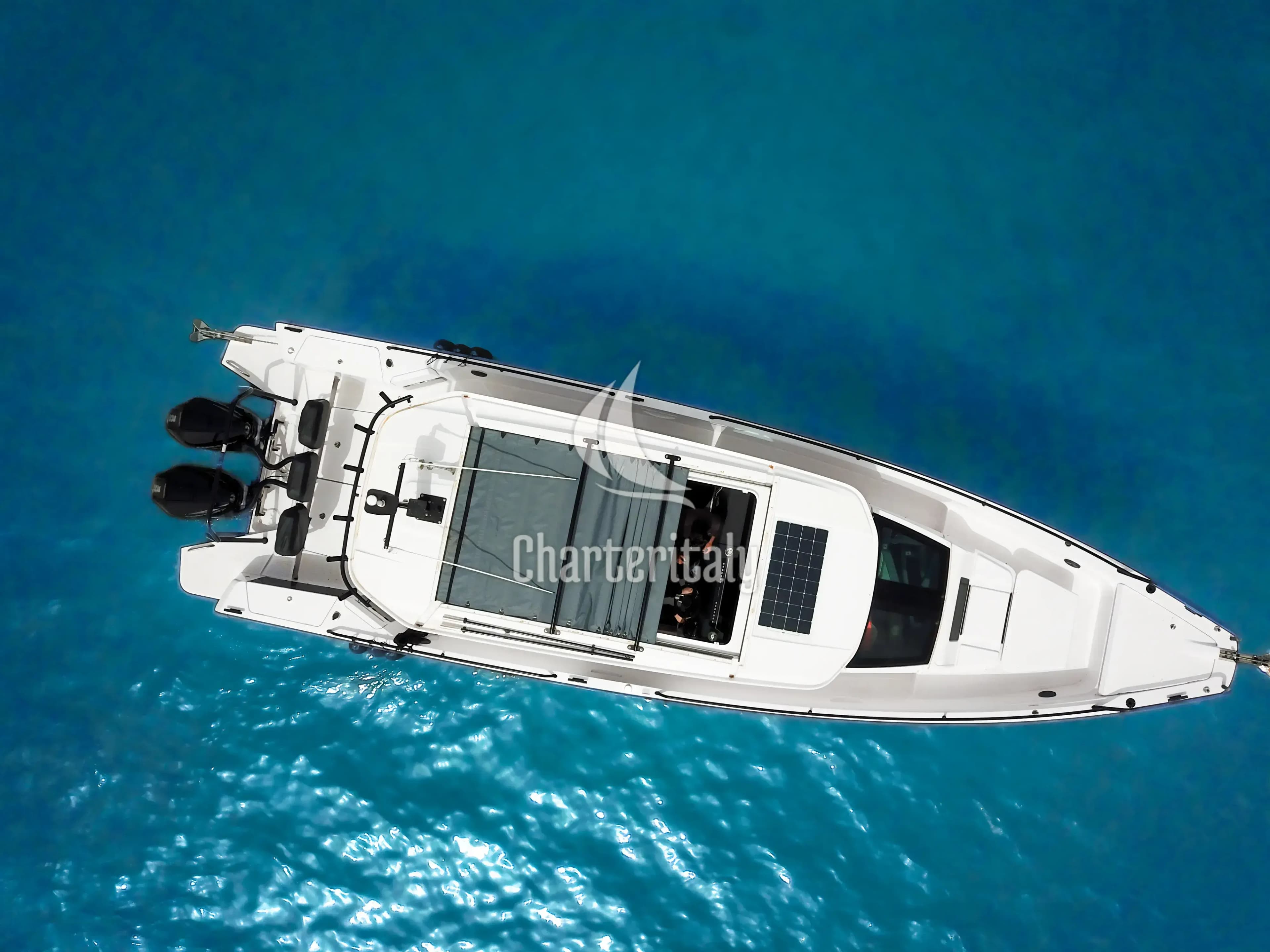 Axopar 37 XC Cross Cabin - POPEYE - 10