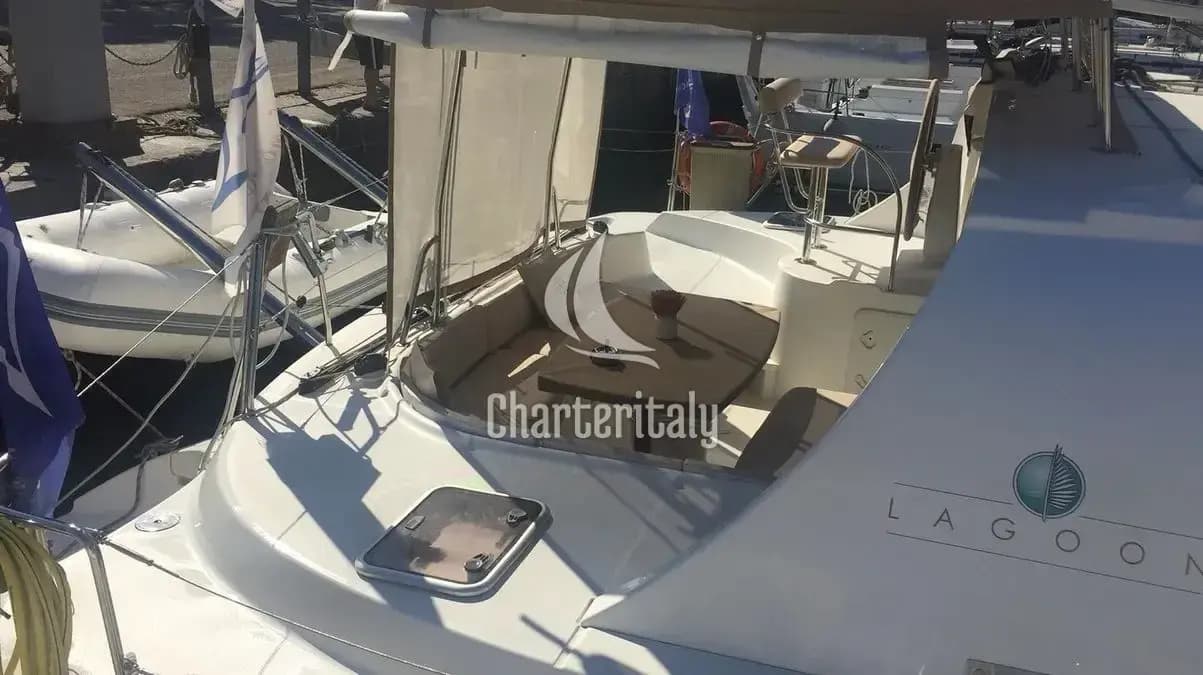 Lagoon 440 - Dory - 3