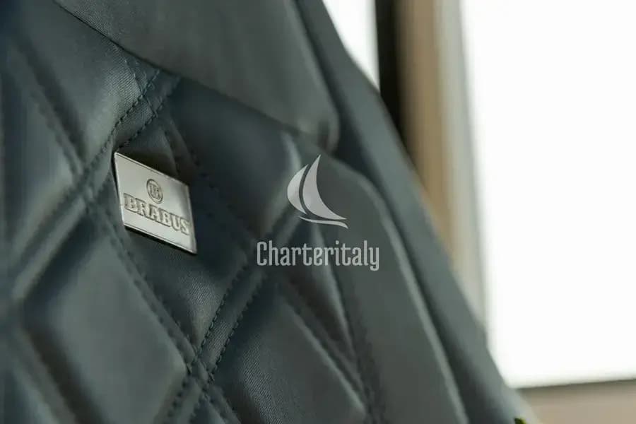 Axopar 37 XC Cross Cabin - MY CHARACTER - 46
