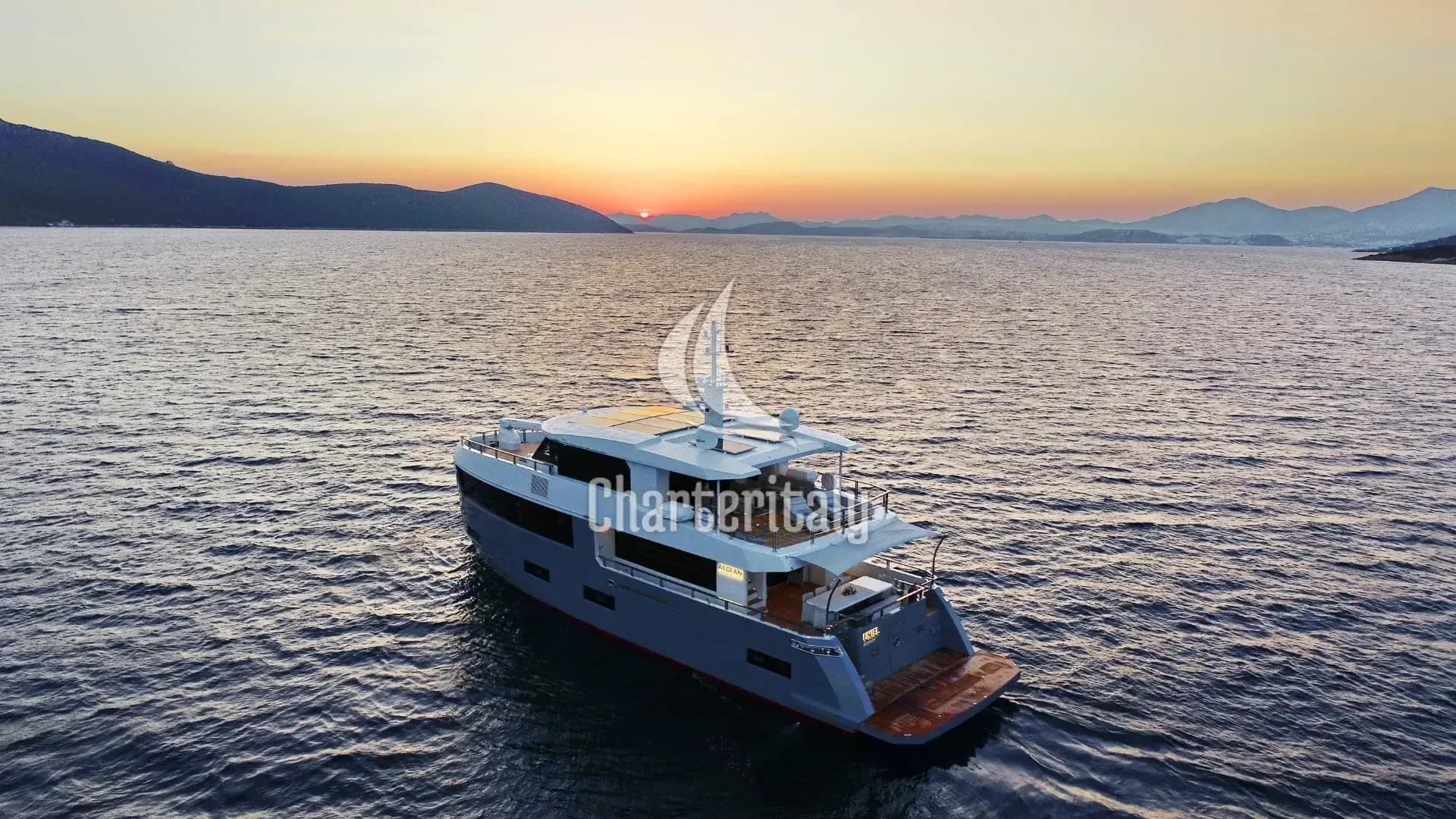 Aegean Explorer M26 - Ukiel - 10