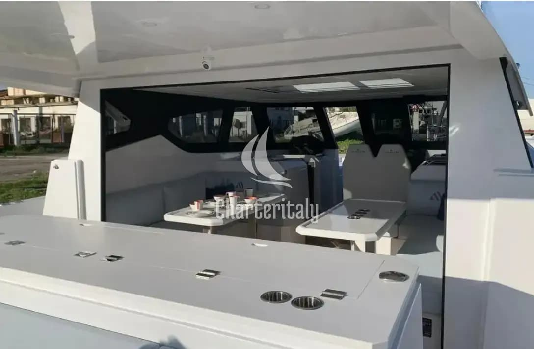 Aventura 38 SC - Falcon II - 4