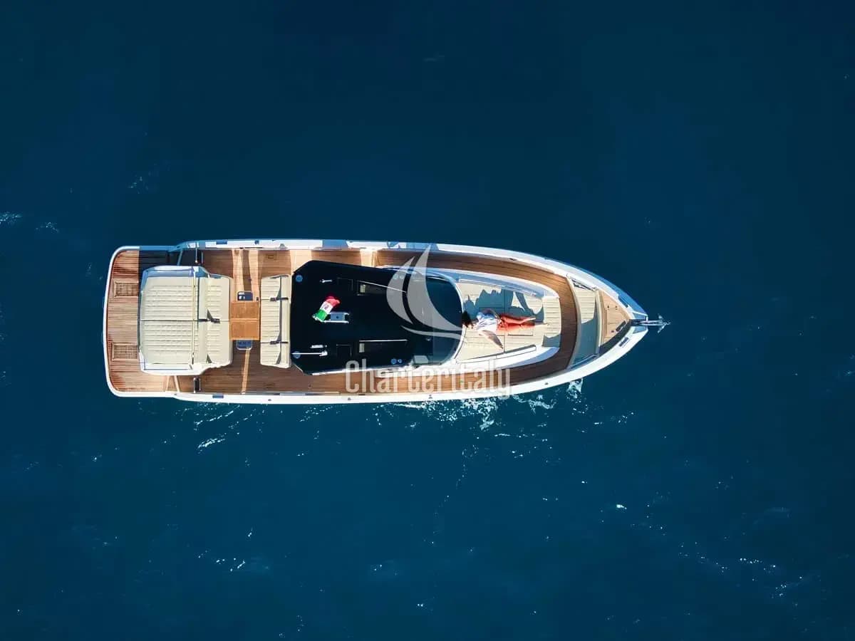 Cayman 380WA - Just Icon - 5