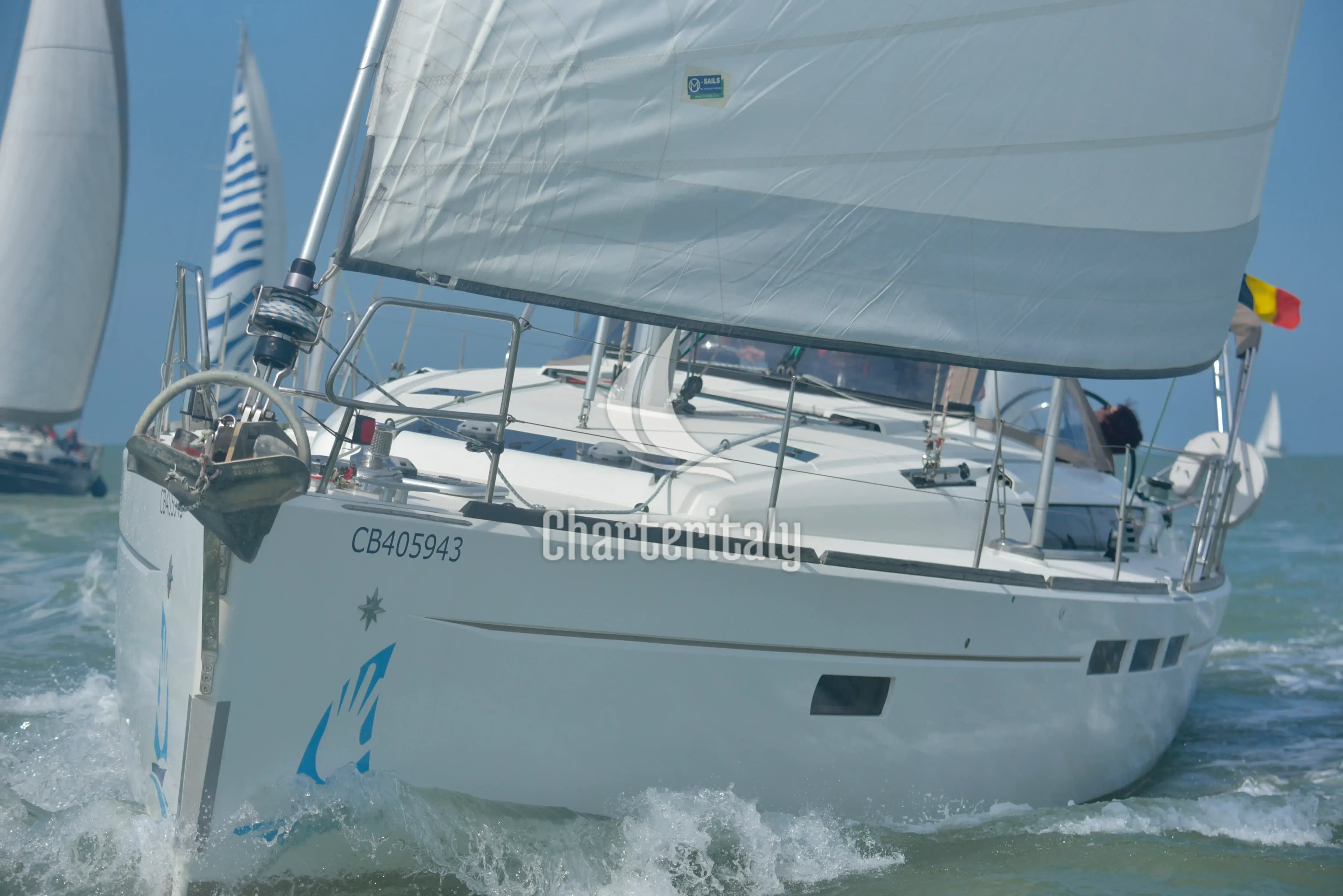 Sun Odyssey 509 - Five O - 8