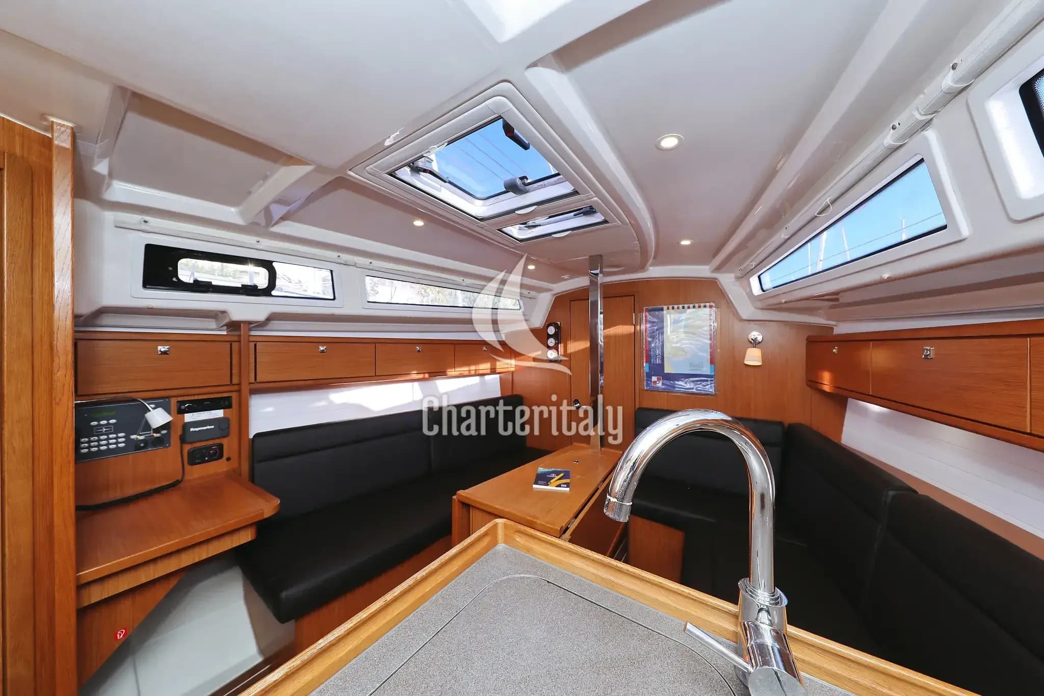 Bavaria Cruiser 33 - Dolce Vita - 14