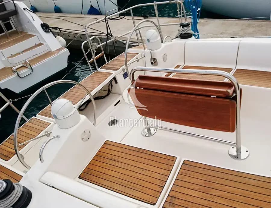 Dufour 385 Grand Large - Machimbombo - 28