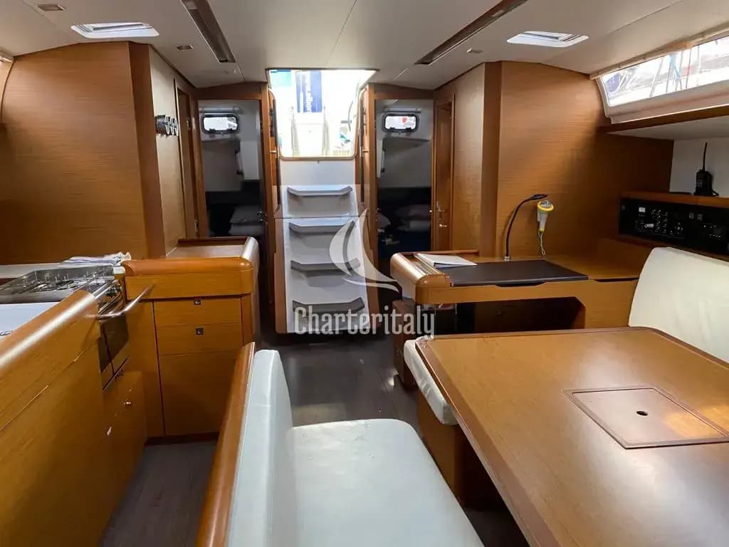 Sun Odyssey 519 - Alboran Pacharan (Cabo Verde) - 5