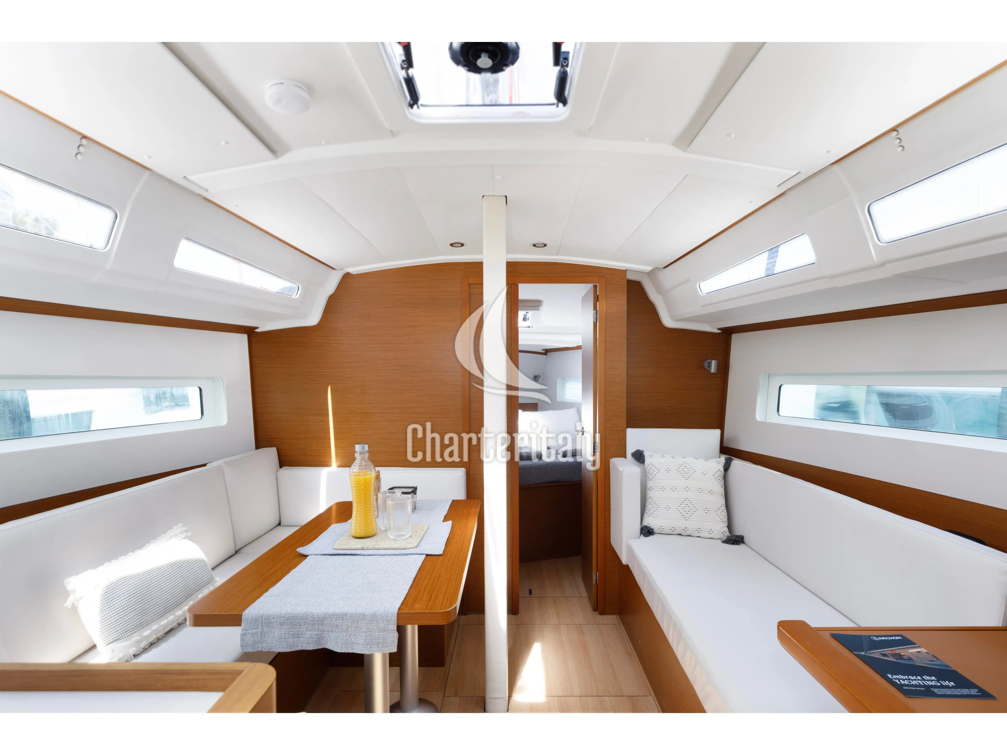 Sun Odyssey 380 - Albion - 12