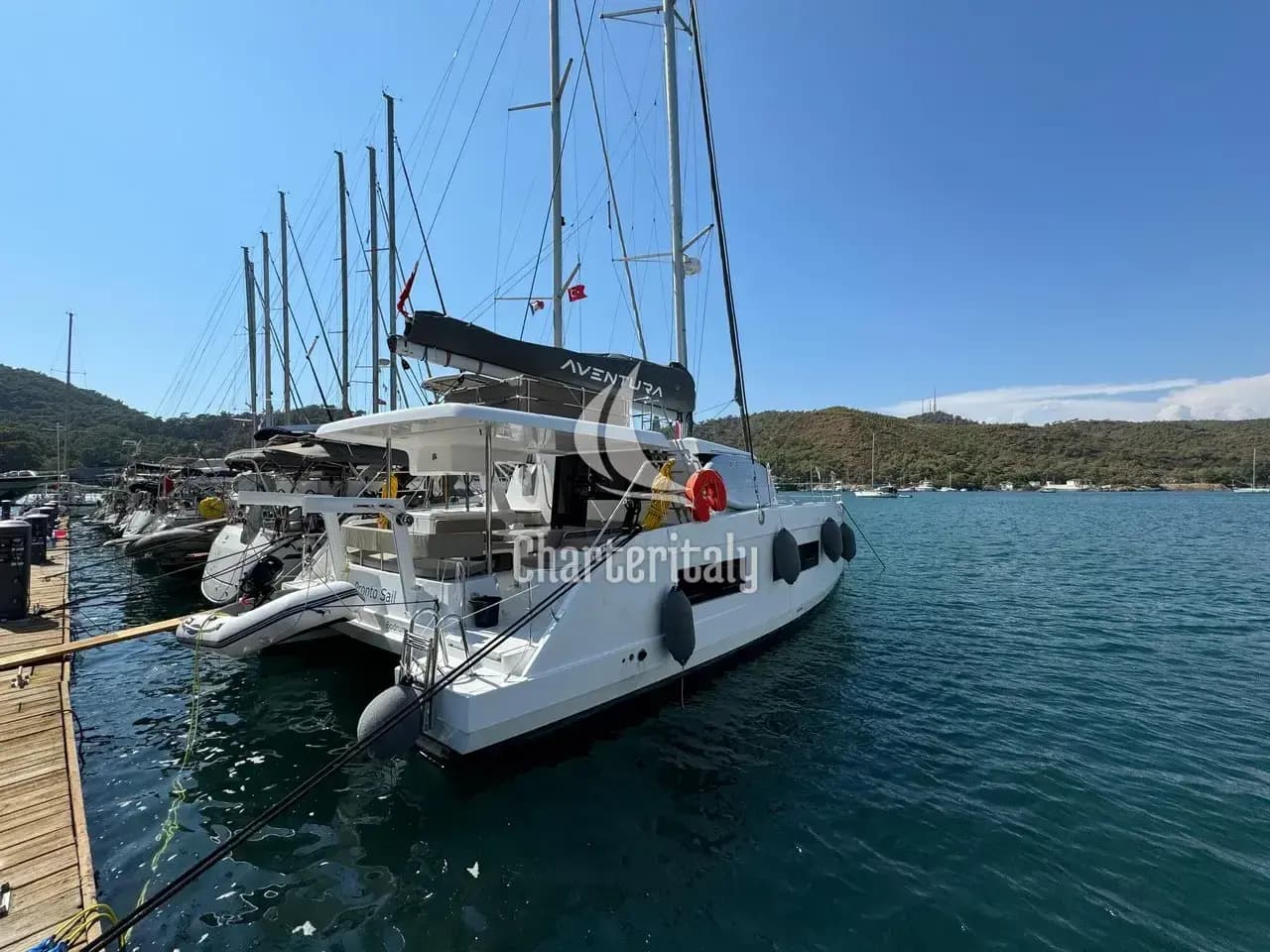 Aventura 37 - Pronto Sail - 1