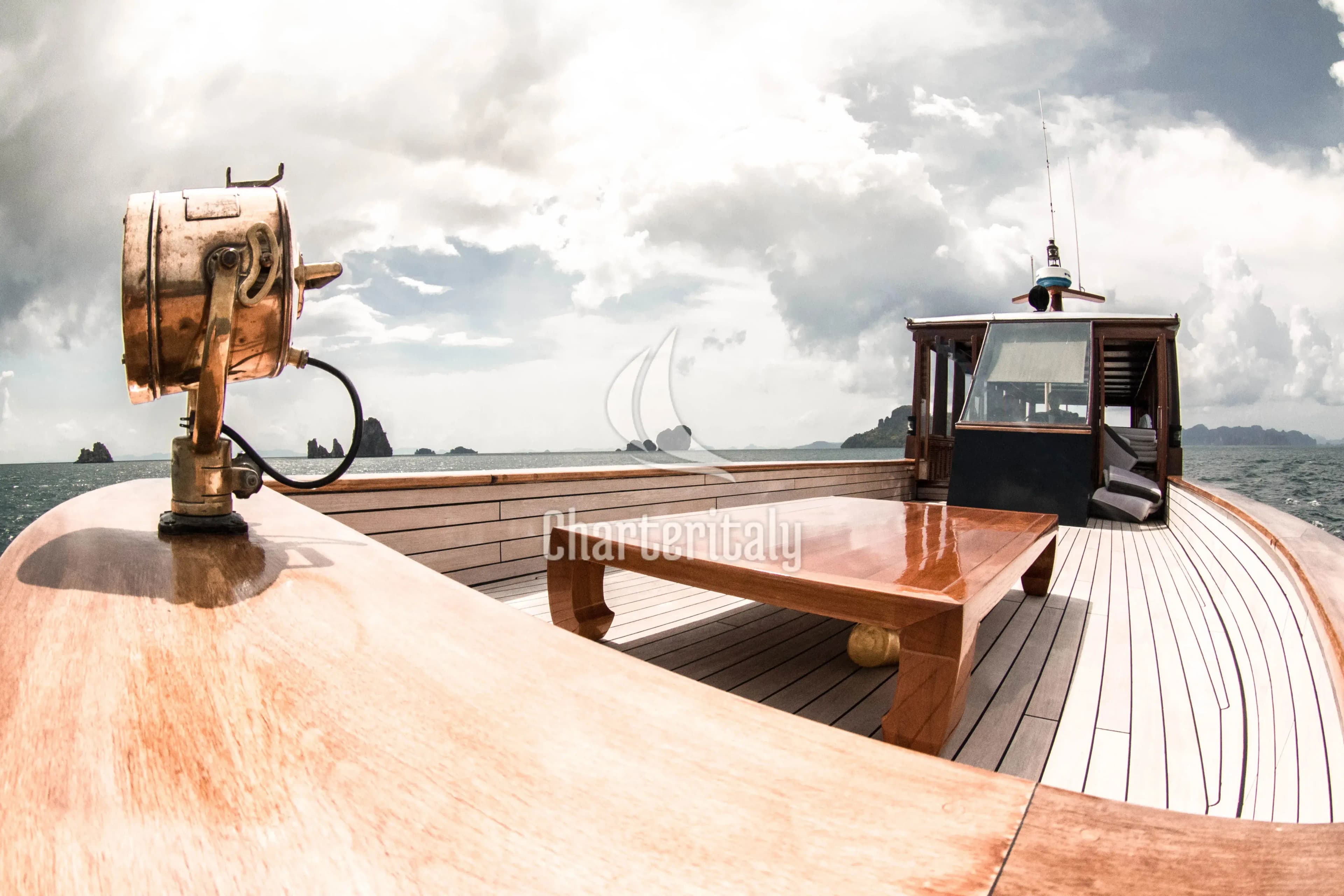Motoryacht - Maha Bhetra - 27