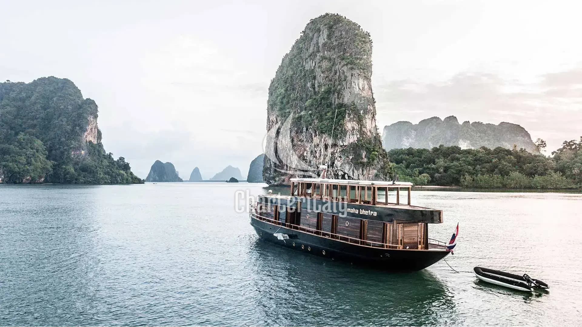 Motoryacht - Maha Bhetra - 17